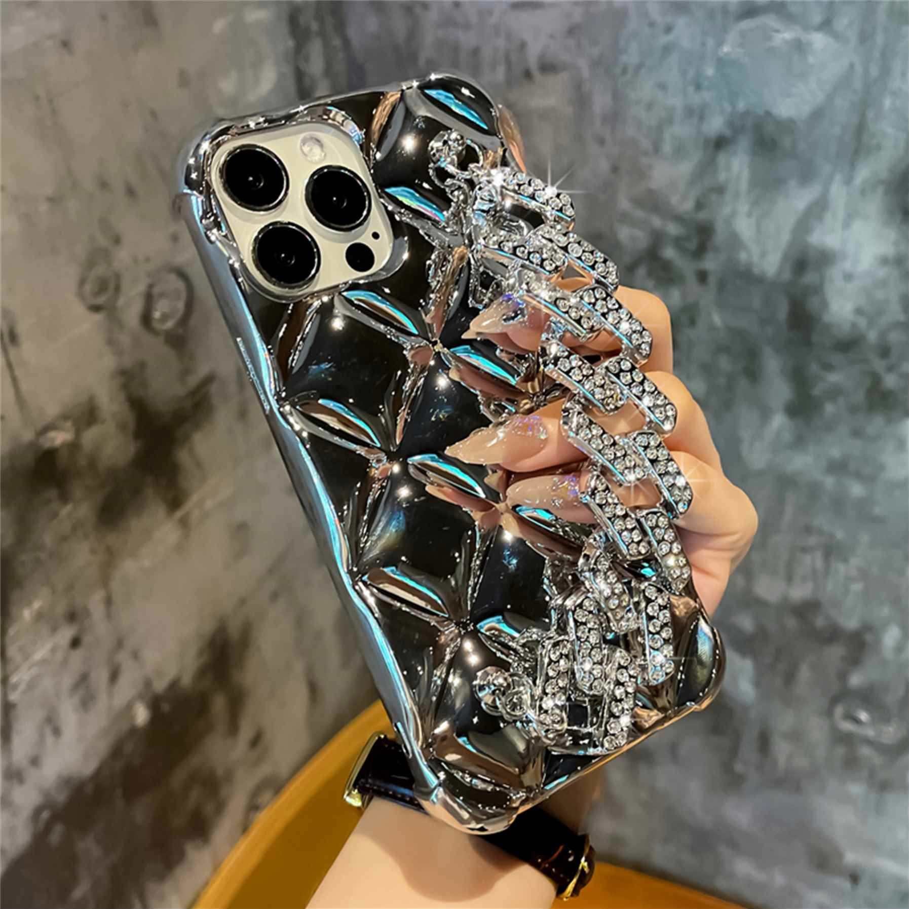 Luxury Korean Plating Rhombus Glitter Bracelet Chain Case For iPhone 14 Pro Max Soft Silicon Cover For Samsung S21 S22 Ultra