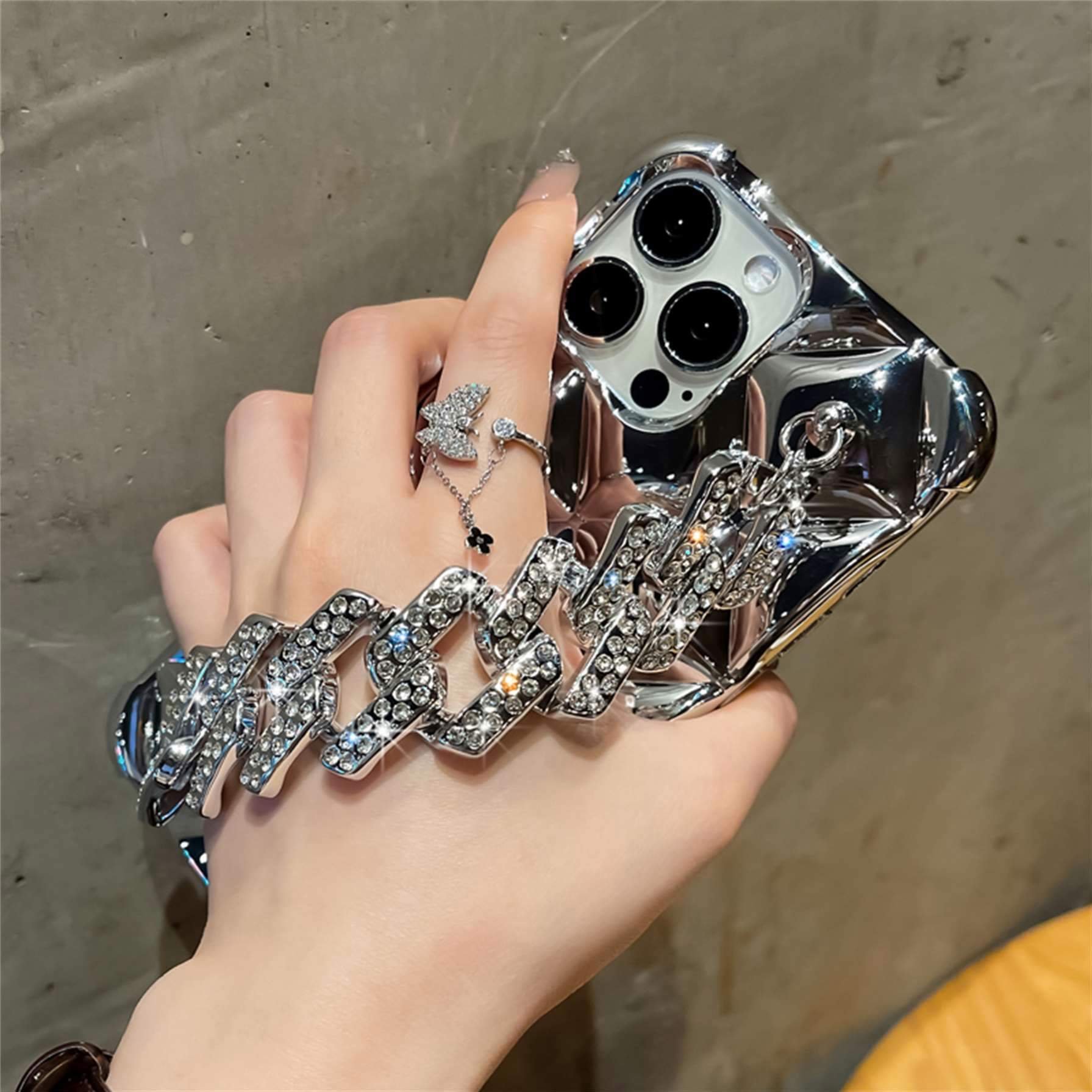 Luxury Korean Plating Rhombus Glitter Bracelet Chain Case For iPhone 14 Pro Max Soft Silicon Cover For Samsung S21 S22 Ultra