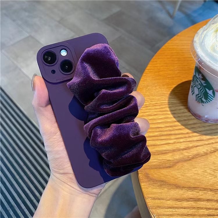 Yapears New Design Liquid Silicone Phone Case With Silk Scarf Wrist Strap For Iphone 14 15 Pro Max Silicon Shell For Women