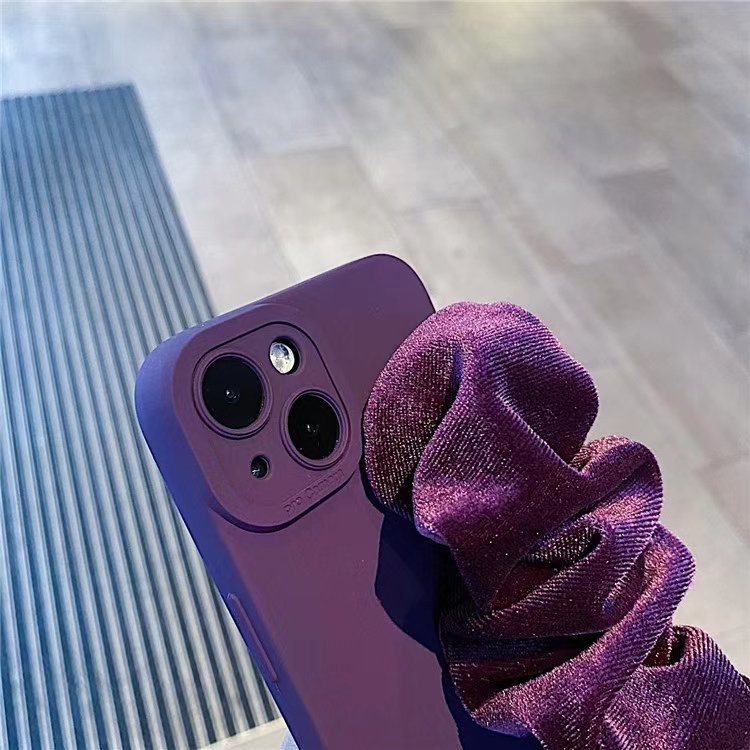 Yapears New Design Liquid Silicone Phone Case With Silk Scarf Wrist Strap For Iphone 14 15 Pro Max Silicon Shell For Women