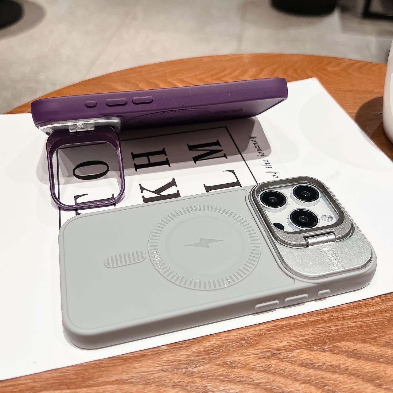 Trending Custom Silicone Holder and TPU Magnetic Phone Cases for iPhones 15 Pro Max 14 13 12 11 Back Cover Accessory