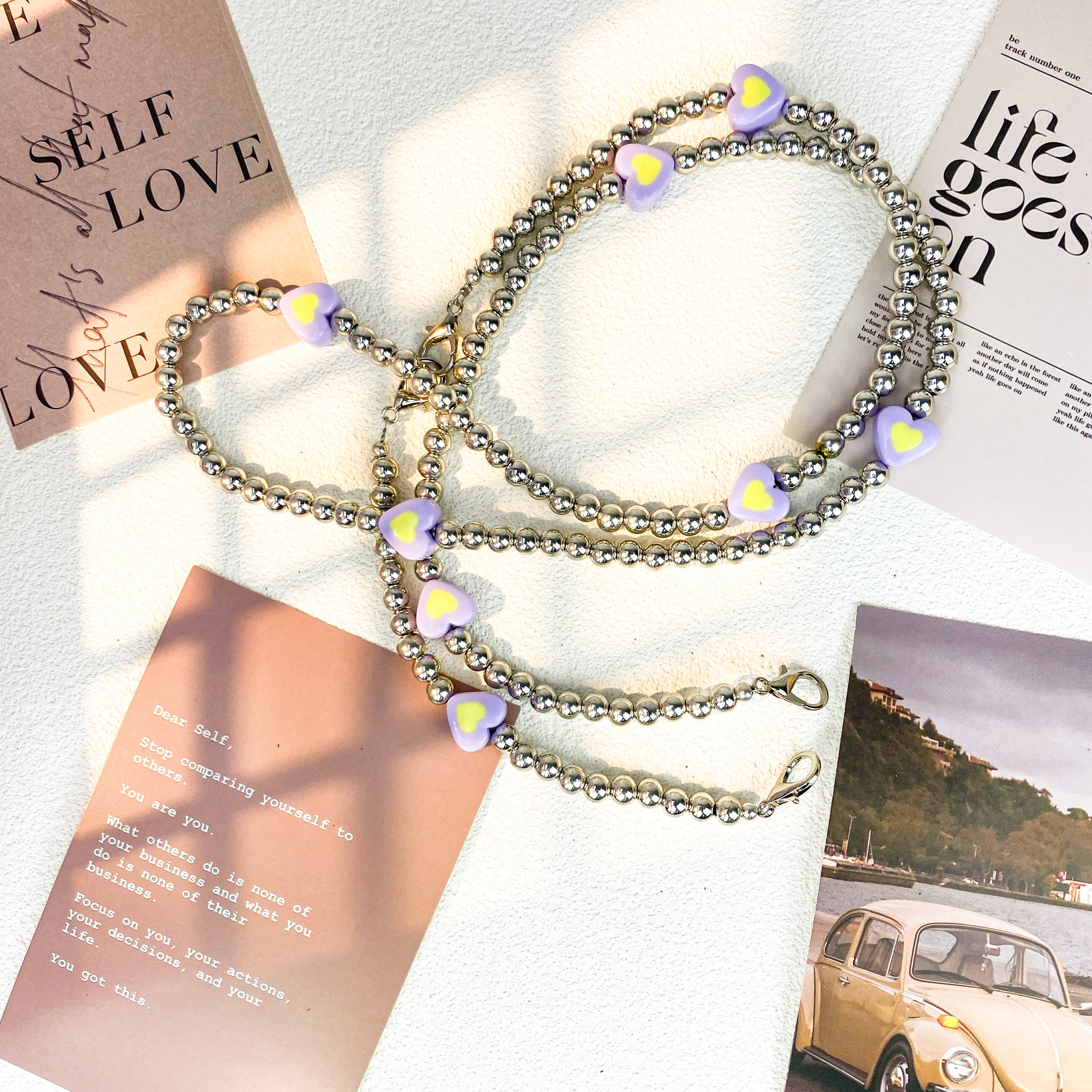2024 Trendy Cute Multi-Color Heart Acrylic Beaded Crossbody Phone Chain Durable Universal Lanyard Necklace Bag Charm for Girls