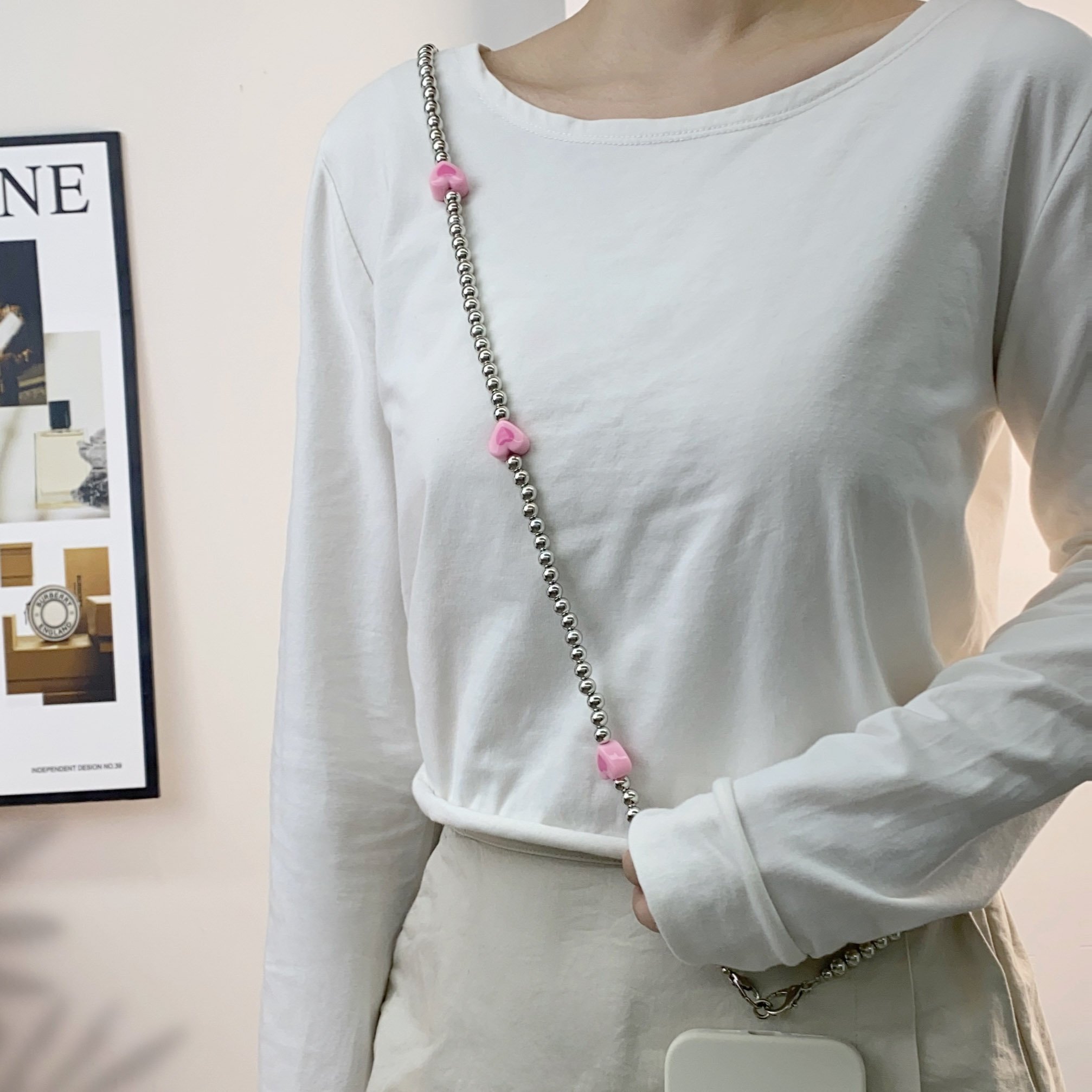 2024 Trendy Cute Multi-Color Heart Acrylic Beaded Crossbody Phone Chain Durable Universal Lanyard Necklace Bag Charm for Girls