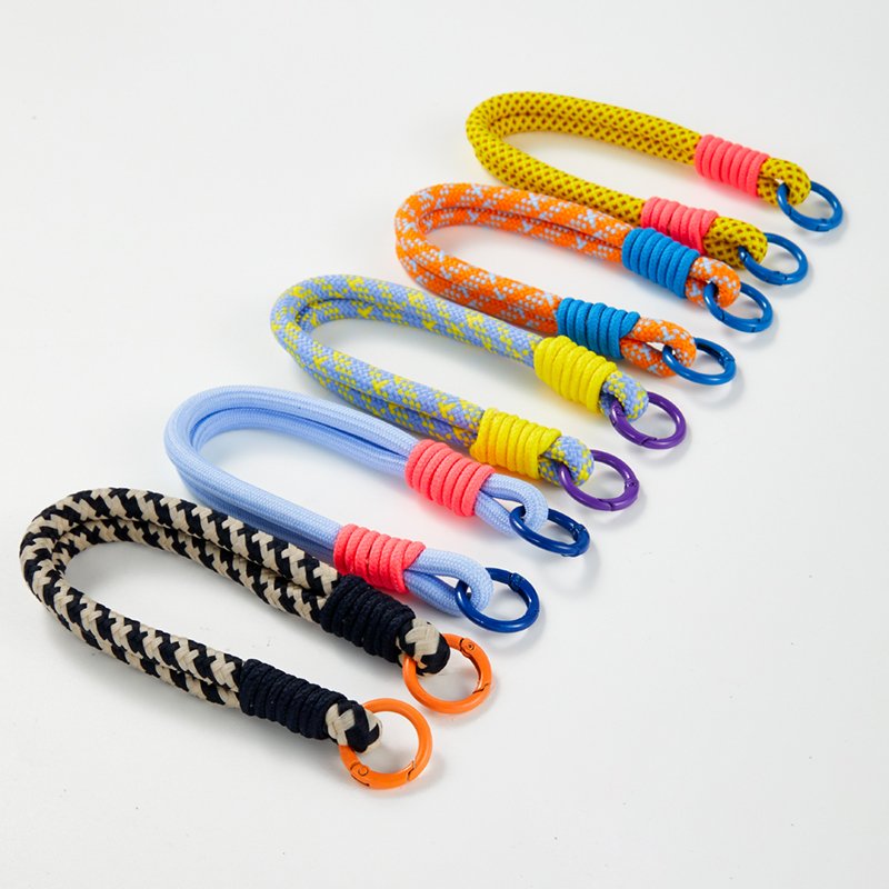 New mobile phone lanyard, short mobile phone case lanyard, wrist rope, key chain pendant, car hanging accessories, anti-lost