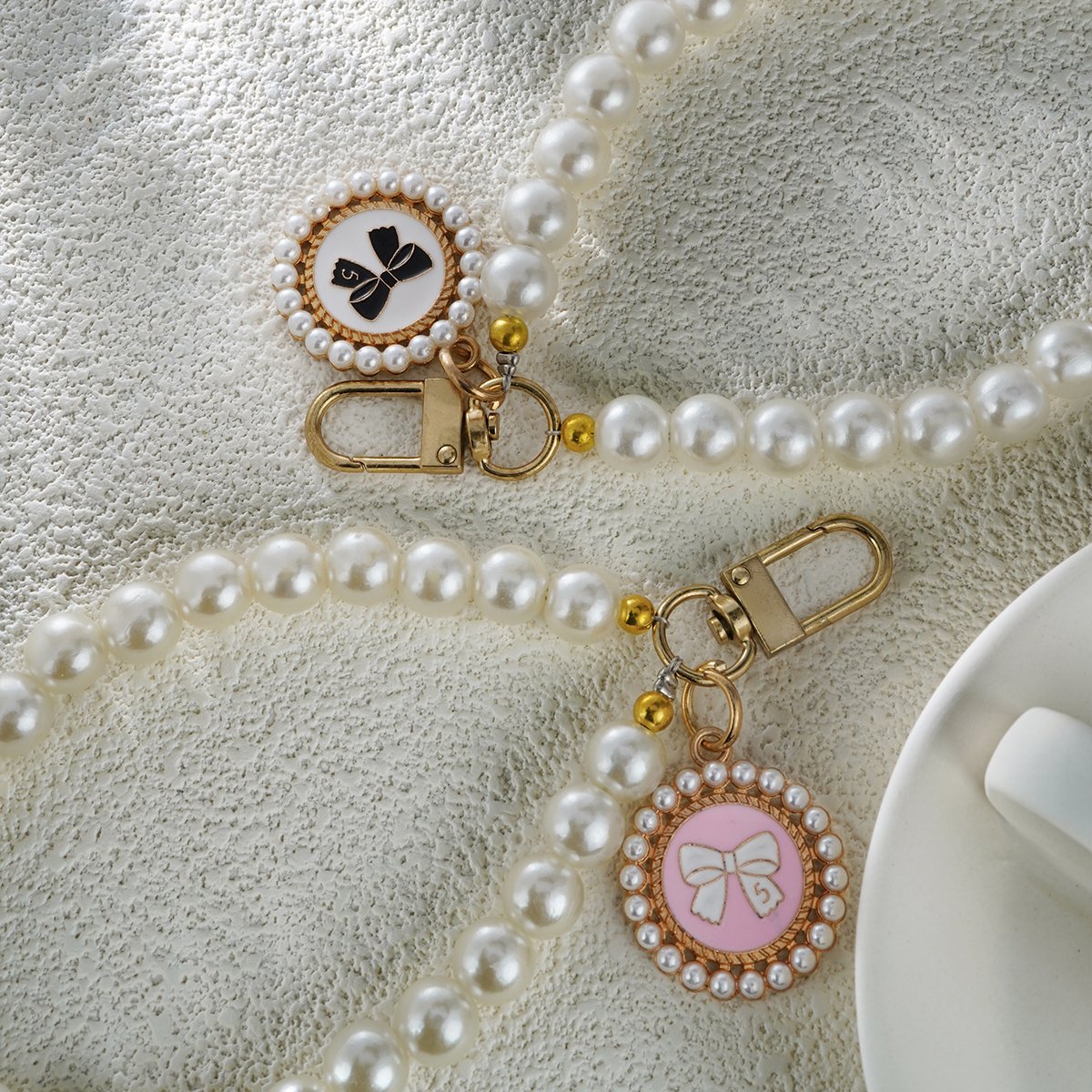 Cute Clasp Wrist Tassel Lanyard Wristlet Strap Key Chain Purse Bag Charm Decor Accessories Pearl Beaded Phone Chain With Bow Tie