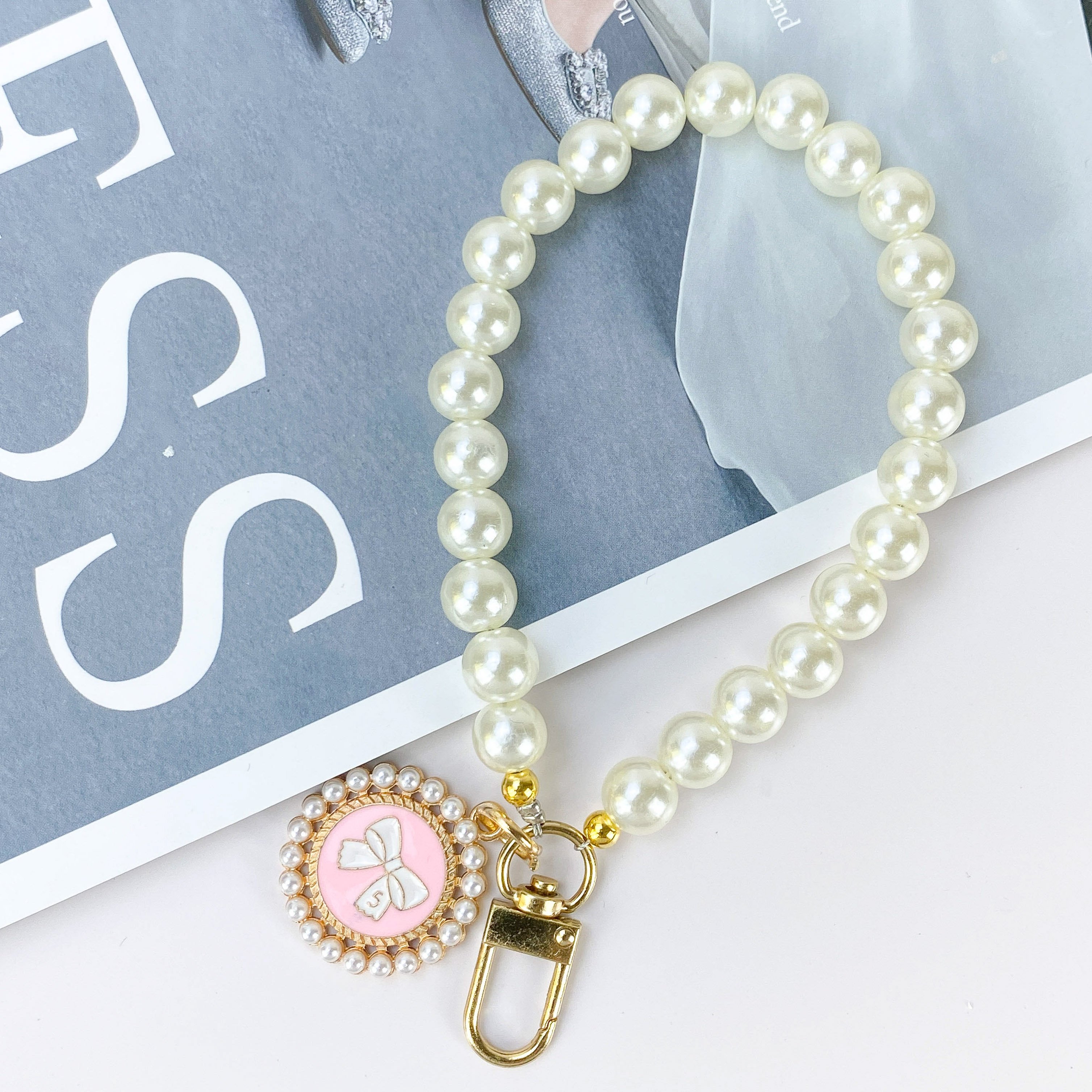 Cute Clasp Wrist Tassel Lanyard Wristlet Strap Key Chain Purse Bag Charm Decor Accessories Pearl Beaded Phone Chain With Bow Tie