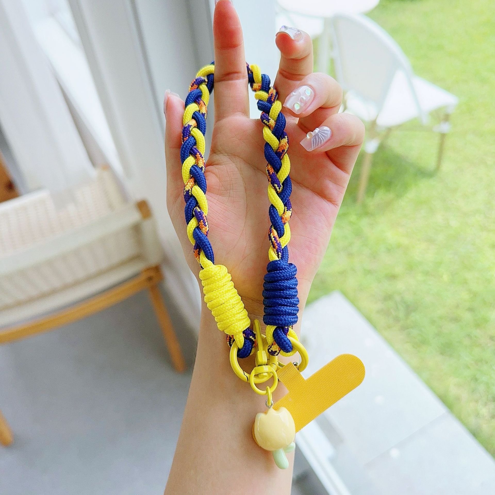 Maxun Charm Rope Short Lanyard with Multi Color for Mobile Phone