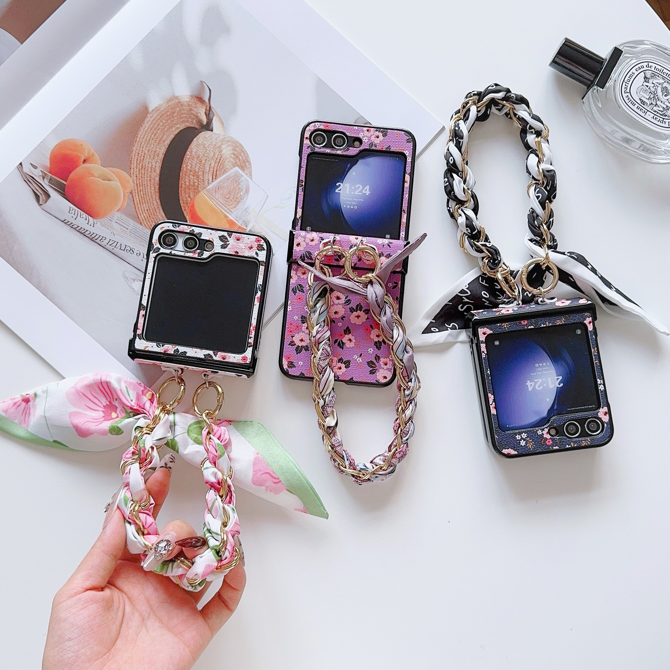 Floret Mobile Phone Cases with Silk Scarf Hand Band for Samsung Galaxy Z Flip 6 5 4 3 vivo XFlip