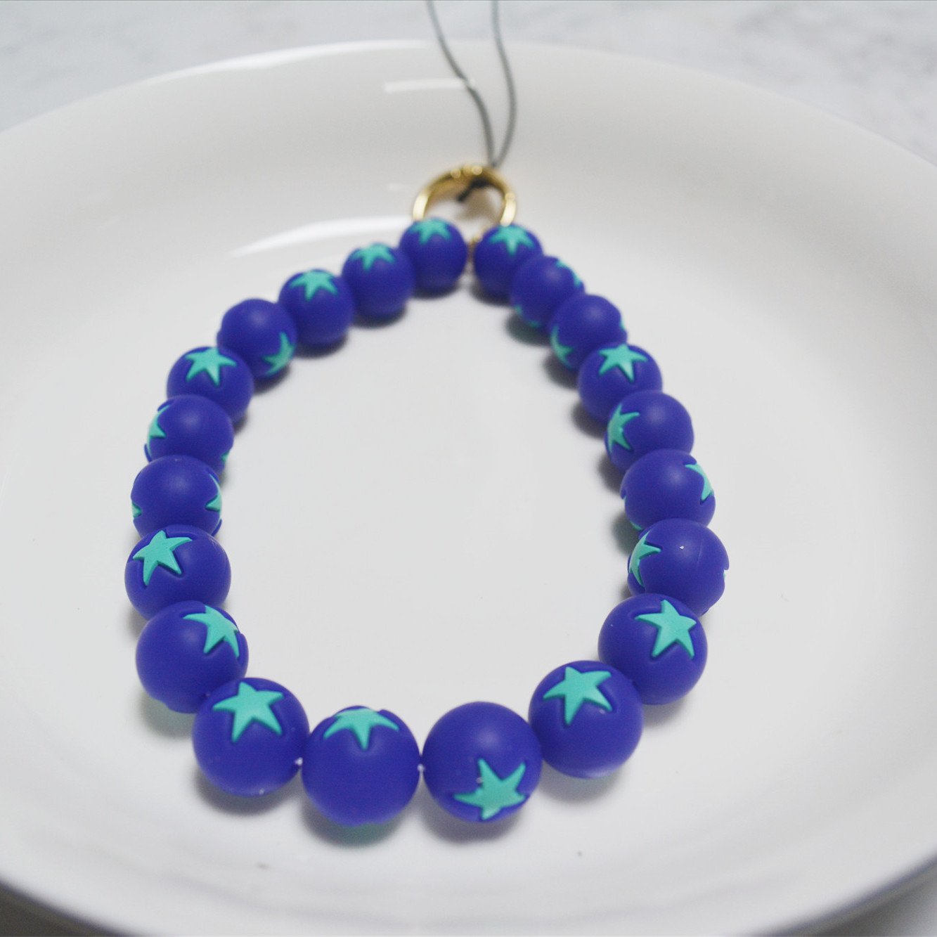 2024 New Fashion Men and women silicone star wrist strap phone custom made chain silicone crossbody