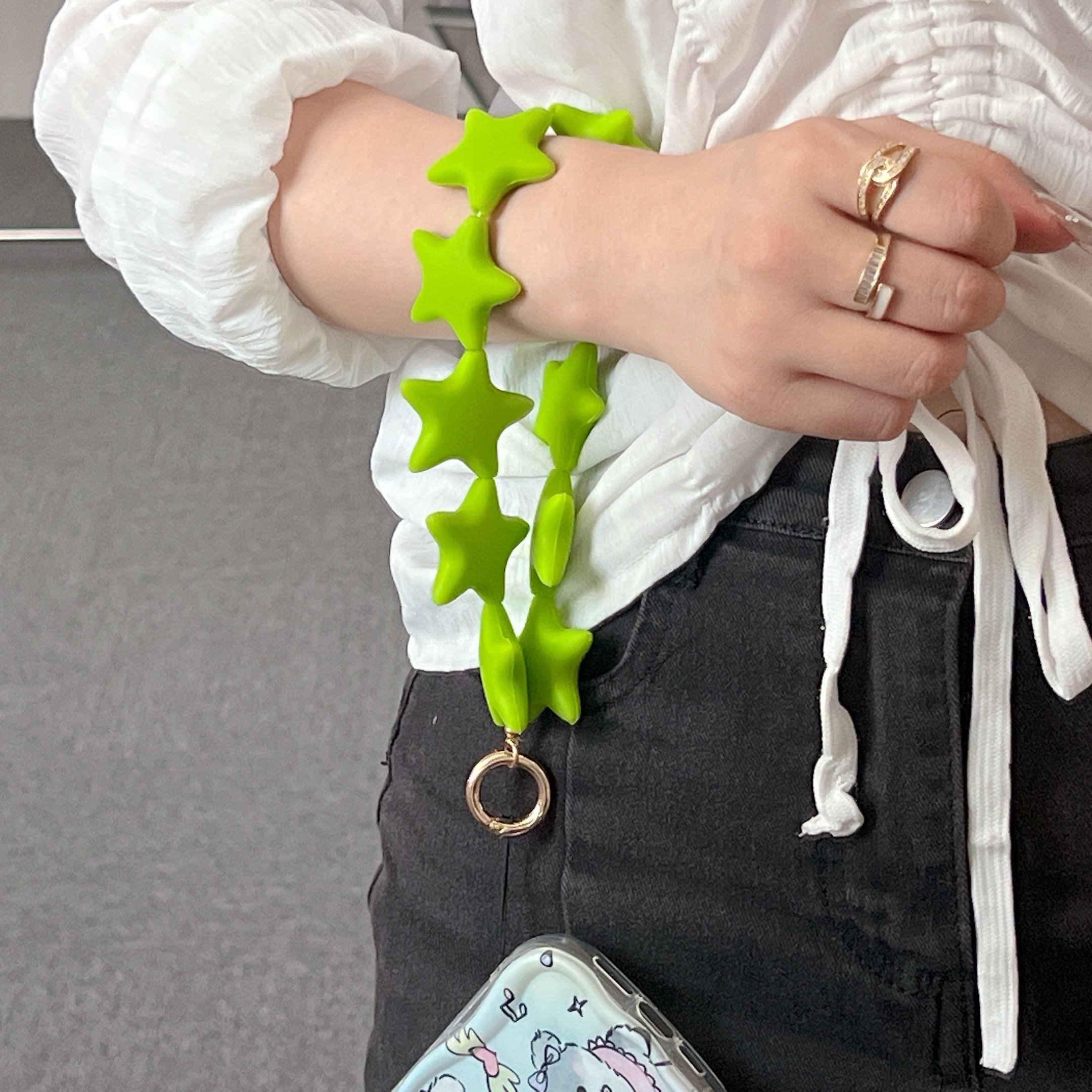 2024 New high-quality silicone phone chain phone case lanyard phone hanging chain keychain pendant phone wristband