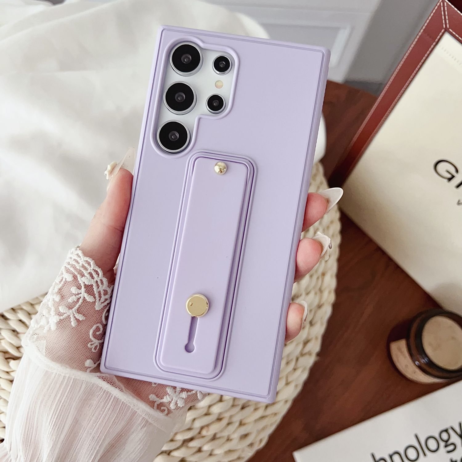 For Samsung S24 Ultra Soft Silicone Phone Case With Hand Strap Shockproof Phone Case For Samsung S24 S23 S22
