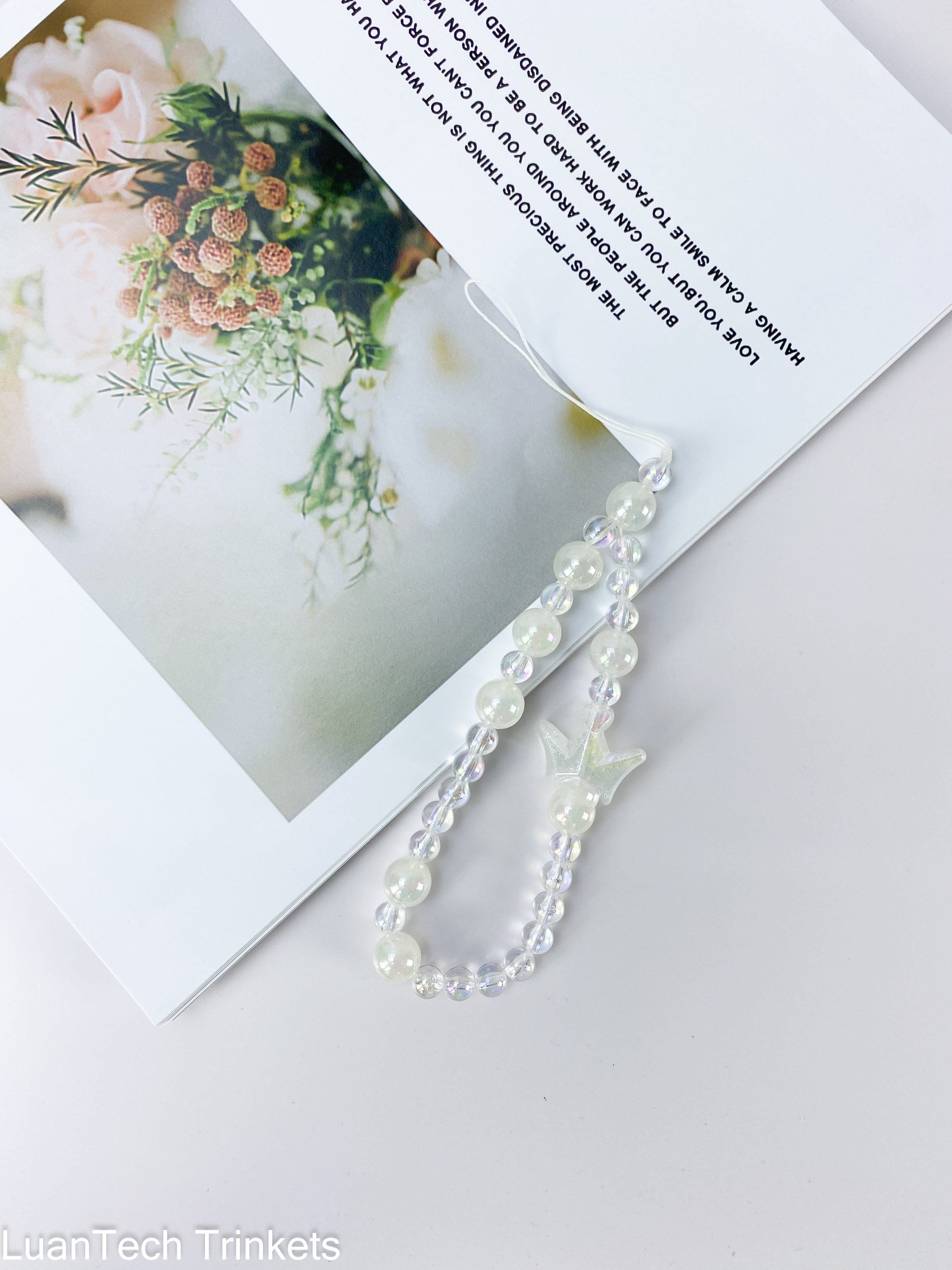Dazzling Crown Phone Hanging Strap Beaded Phone Lanyard Wrist Strap Phone Charms Fixed Beads Pearl Chain