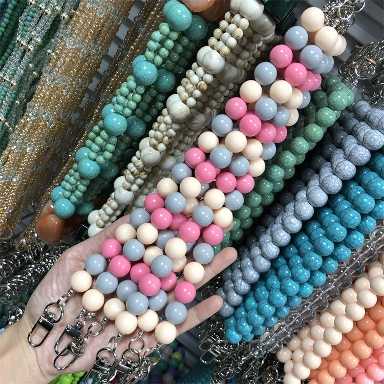 2022 Newest Custom Glitter Girl Bead Mobile Phone Bag Case Wrist Beaded Strap , Fashion Handbag Beads Pearl Hand Straps Chain