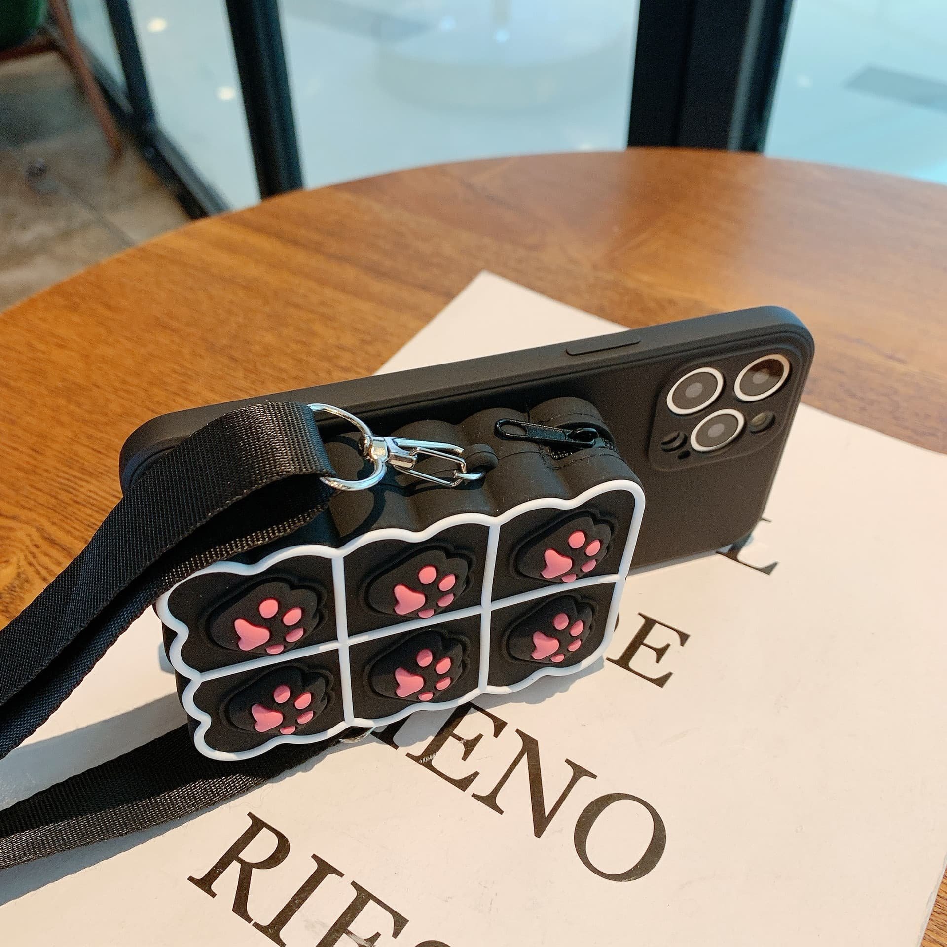 With Crossbody Strap Wallet Bag 3D Cute Cat Paw Girl Women Silicone Phone Case Cover For Iphone Xs 11 12 13 14 15 Plus Pro Max