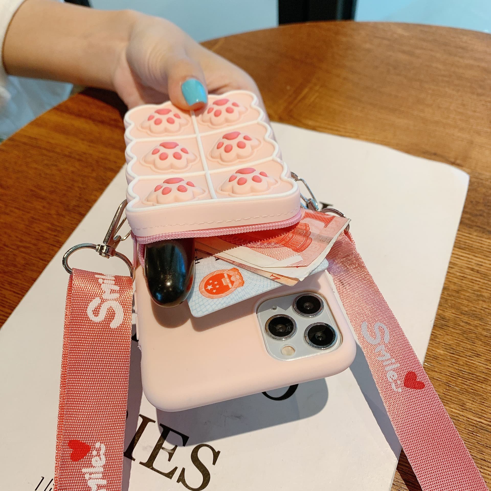 With Crossbody Strap Wallet Bag 3D Cute Cat Paw Girl Women Silicone Phone Case Cover For Iphone Xs 11 12 13 14 15 Plus Pro Max