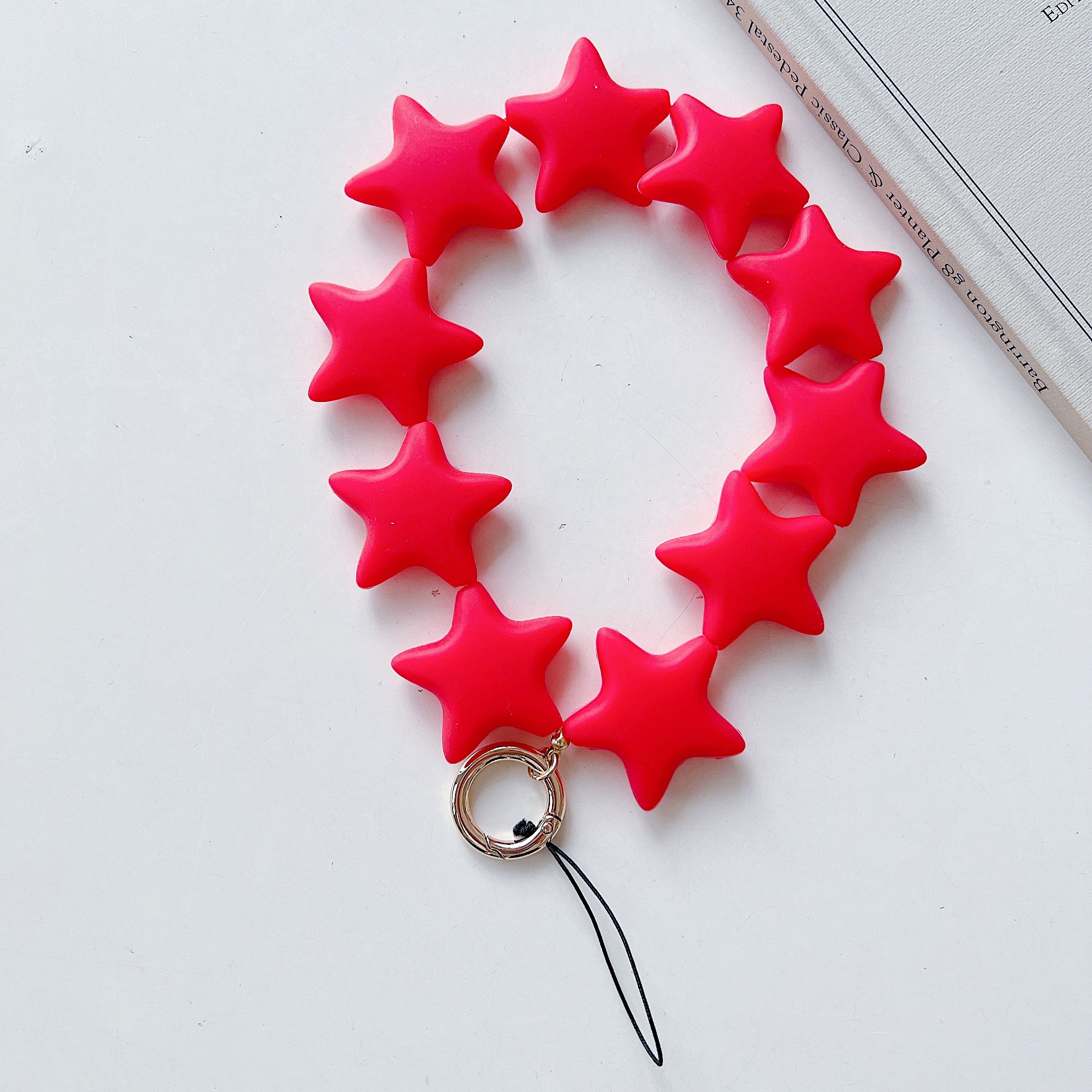 Red Cute girl Silicone Star Bead Phone Lanyard Wrist Strap Soft Keychain Bead Charm Non-Toxic Silicone Mobile Case Accessory