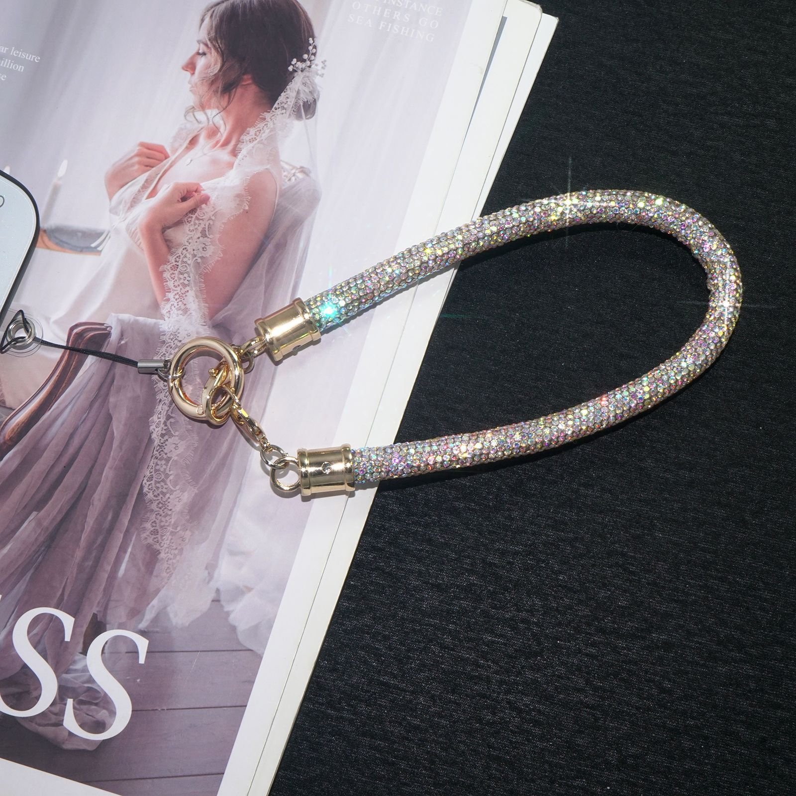 11mm Thick Glitter Full Diamond Mobile Phone Lanyard Women's Luxury Short Wrist Phone Case Universal bracelet chain cord rope