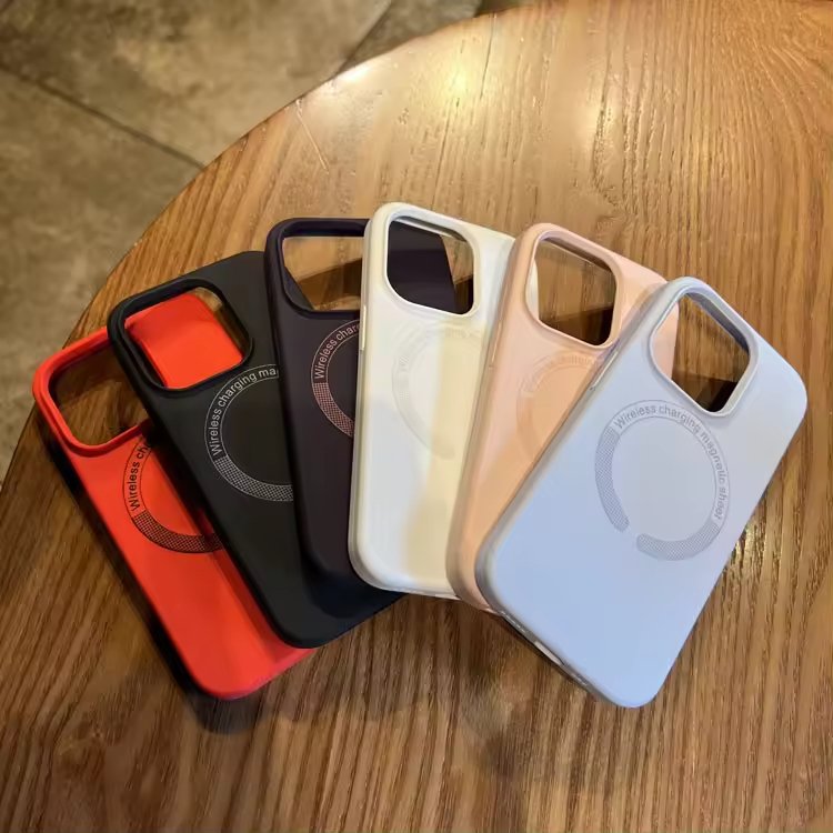 Mobile Accessories For iPhone 11 Pro Magnetic Case Silicone Phone Cover For Apple iPhone 15 14 13 12 11 Pro Max Phone Case