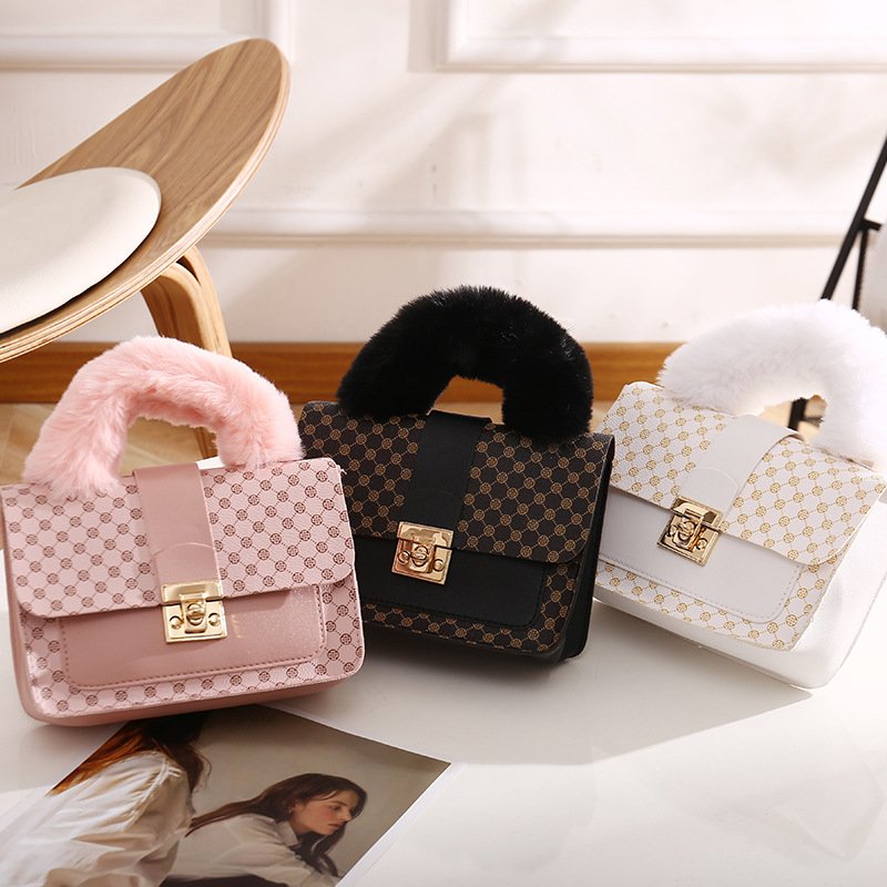 Luxury Winter Sheep Wool PU Mini Custom Shoulder Chain Mobile Phone Bag Ladies Handbag Single Strap Fashionable Small Square
