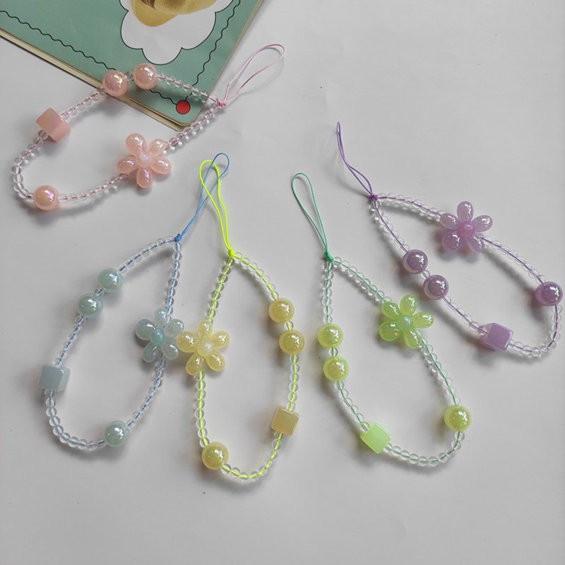 Fashion Handmade Flower Beaded Phone Lanyard Girls Wrist Strap Mobile Phone Charm Chain