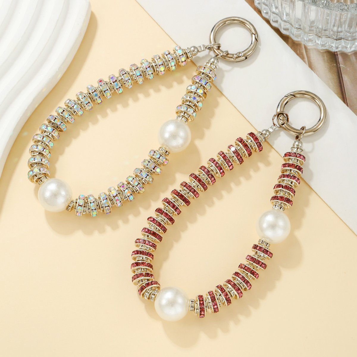 Wholesale Glitter Diamond Pearl Decoration For Phone Chain Delicate Crystal Beaded Wrist Bracelet Luxury Rhinestone Lanyard
