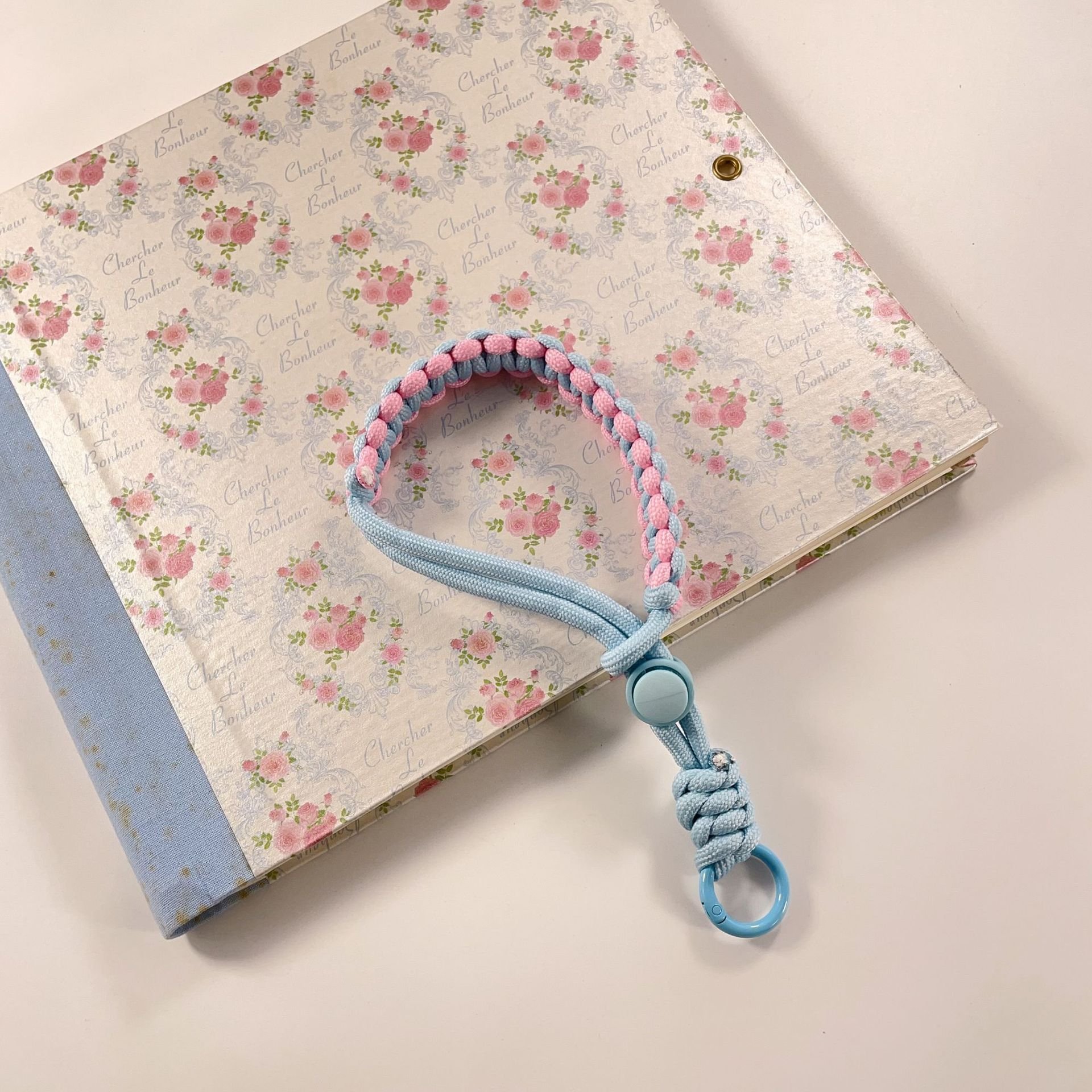Colorful Cute Universal Adjustable Nylon Hand-Woven Braided Paracord Phone Wrist Strap Cell Phone Lanyard with Tether Patch