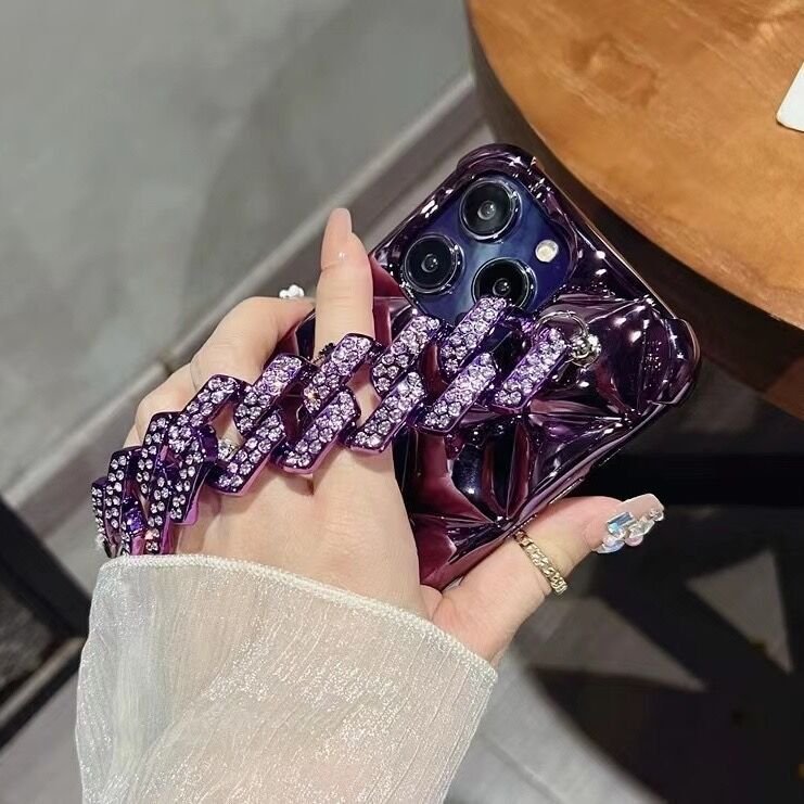 New Luxury Designer Bling Rhinestone phone Back Cover With Wristband For iPhone 16 15 14 plus 13 12 11 Pro Max Case