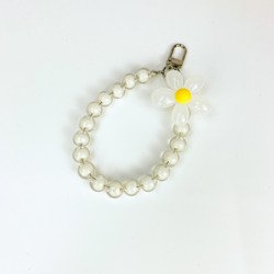 White+B10-05