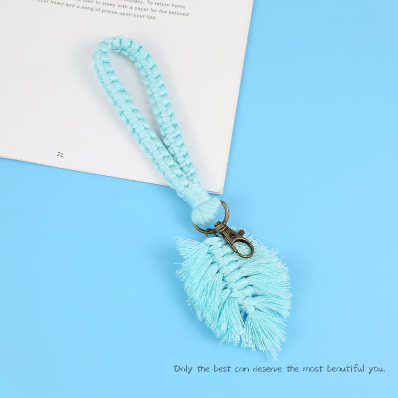 Nordic new pure hand-woven solid color keychain backpack decorative pendant simple fashion tassel leaf ornaments