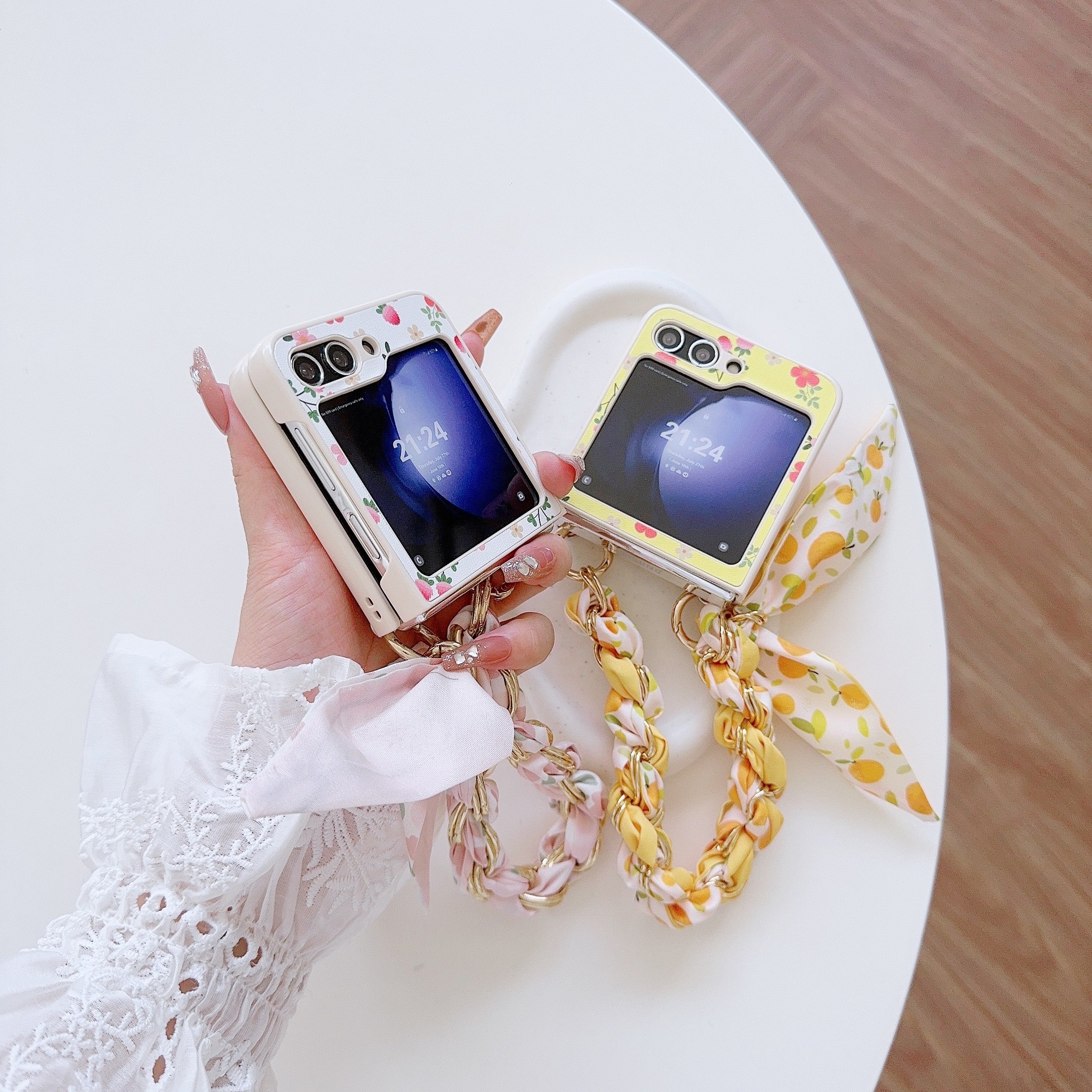New Foldable Phone Case Fresh Flowers With The Same Color Silk Scarf Suitable for Samsung ZFLIP5 ZFLIP4 ZFLIP3