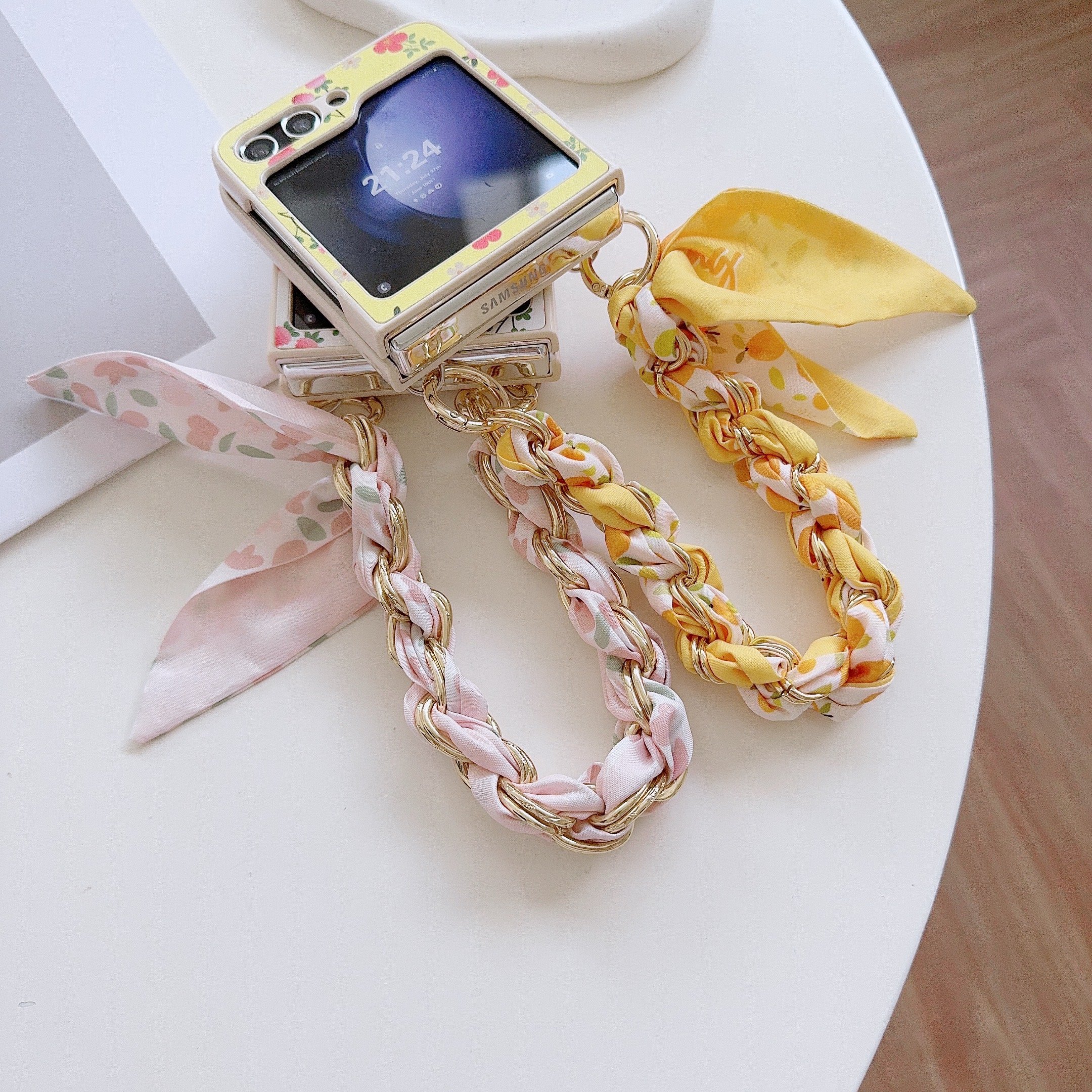 New Foldable Phone Case Fresh Flowers With The Same Color Silk Scarf Suitable for Samsung ZFLIP5 ZFLIP4 ZFLIP3