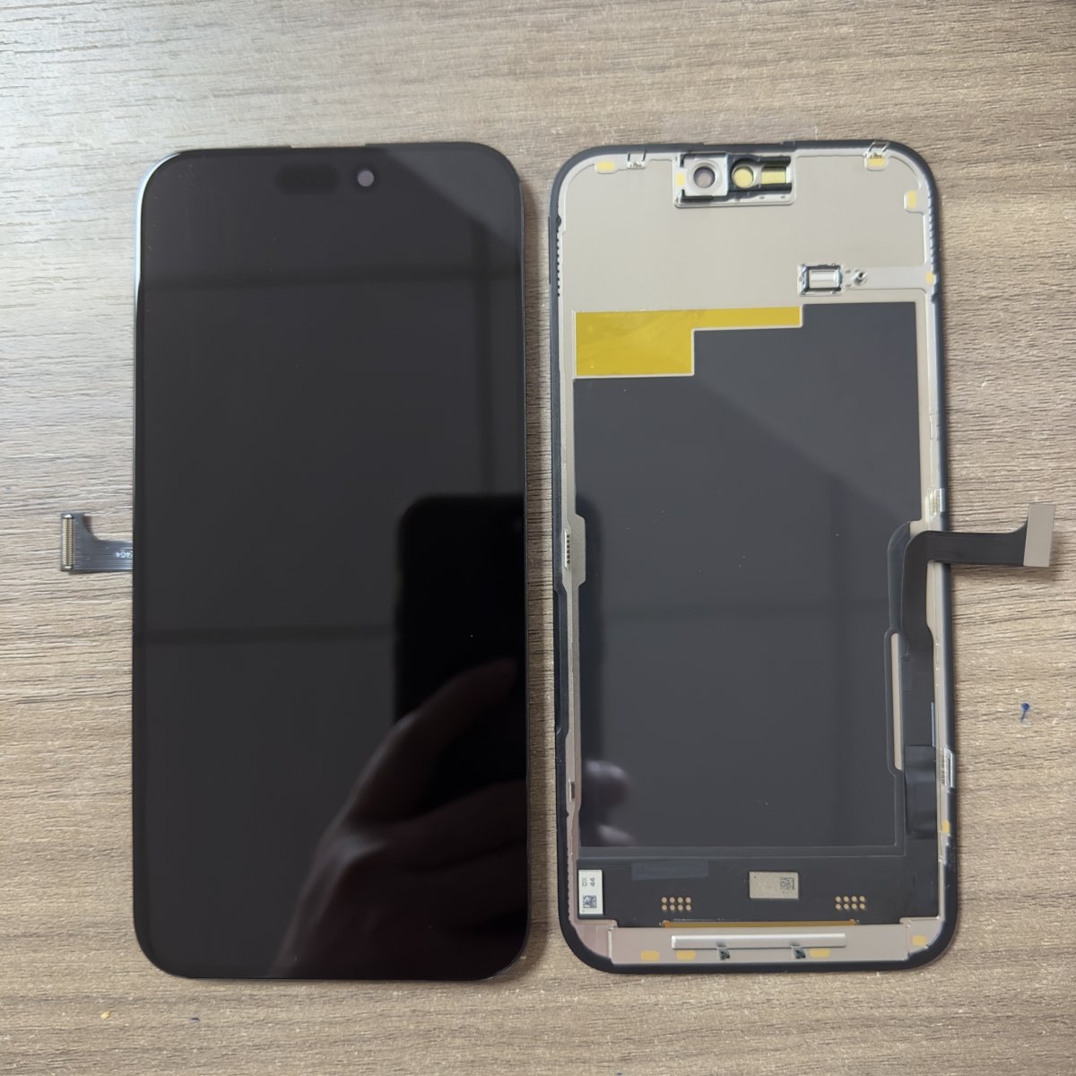 Display Assembly Compatible for iPhone 15 Pro max Black in-cell Quality