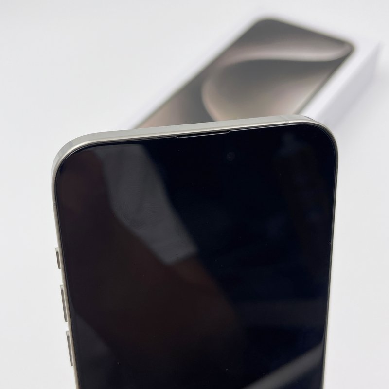 Hot-selling 15 Pro max with Logo icon 6.8-inch original HD screen flexible island setting 5G smartphone