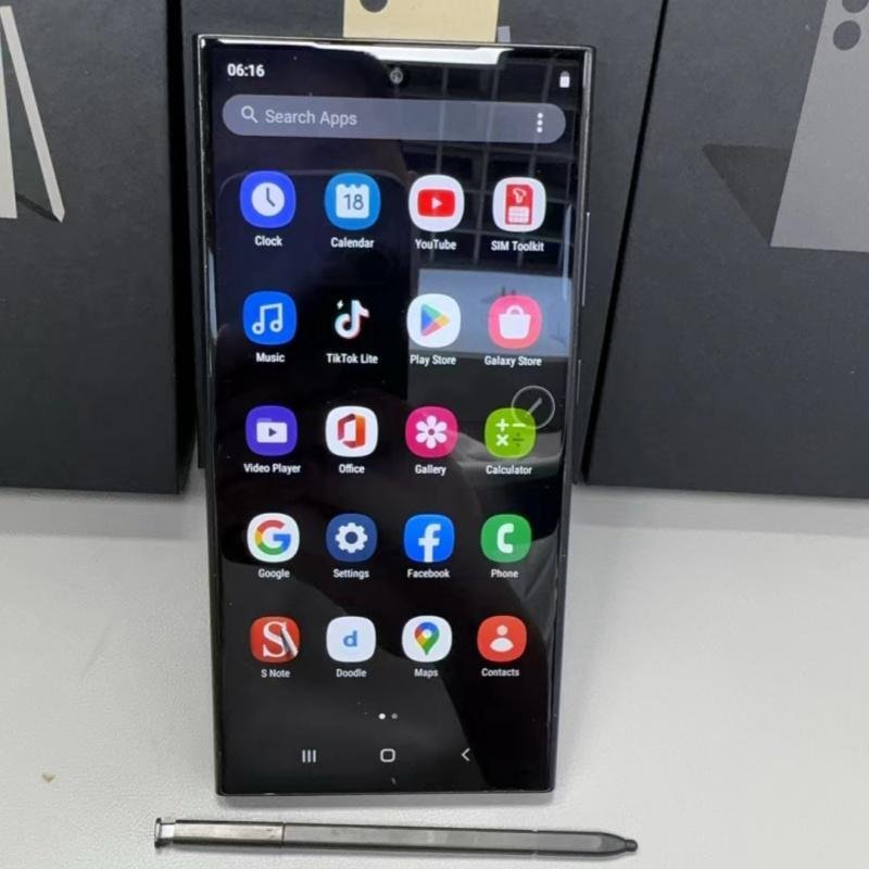 Samsun S24 Ultra 5G Smartphone 7.3-inch HD Smart Phone Quad Core Newest Android Mobile Phone OLED 5g Smartphone Work in India