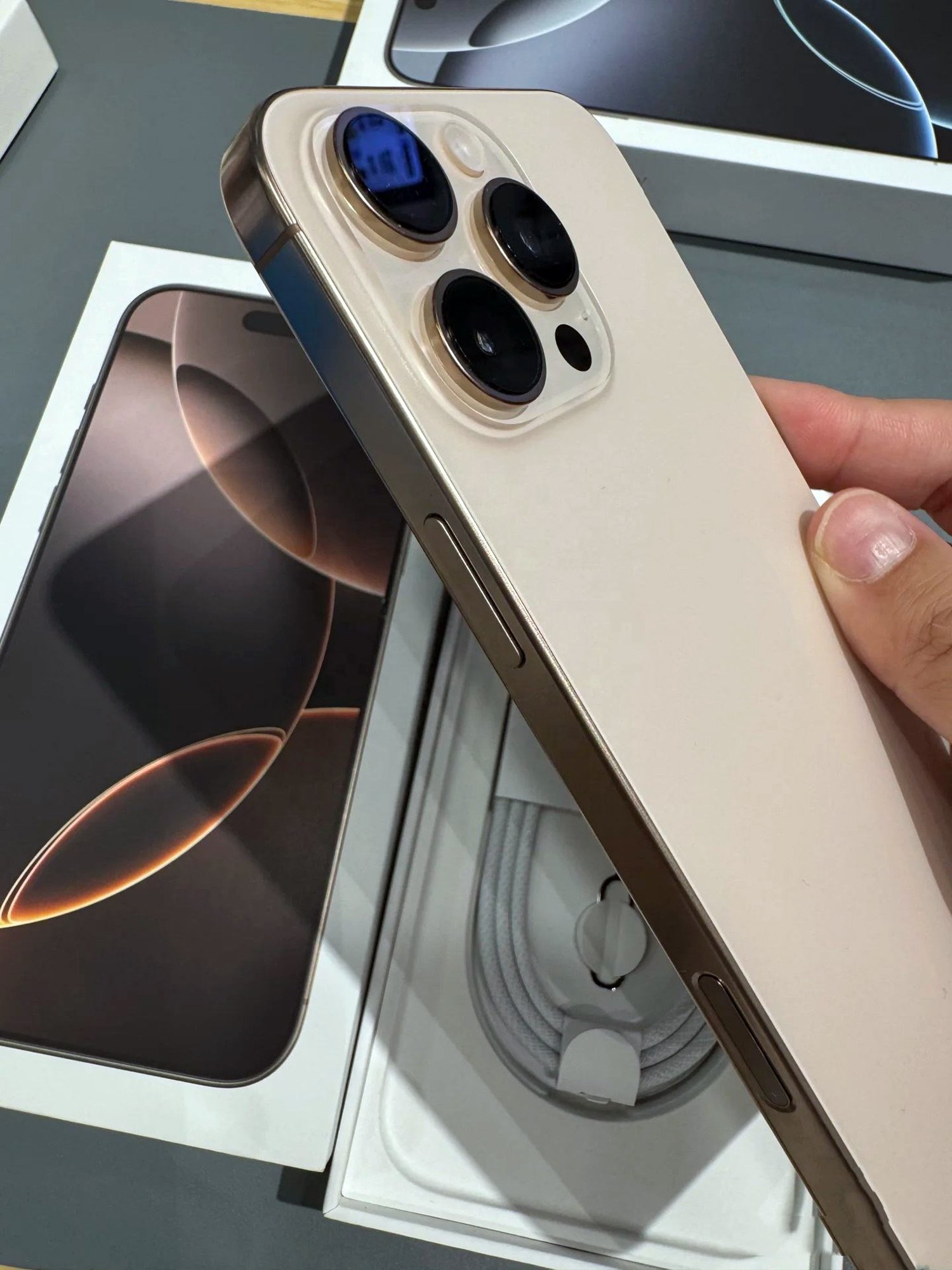 Phone 16 pro max 12GB+512GB Smartphone 5g Smartphone 6.7inch Screen Dual Sim Card I 16 phone 16 Pro Max 5g De Smartphones 64MP