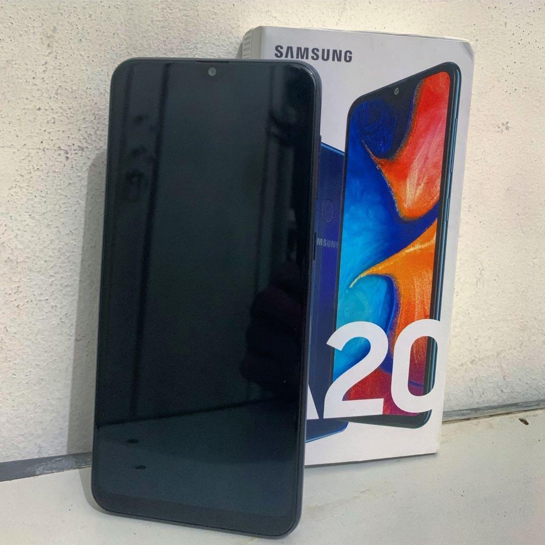 Good Smartphone Lcds Wholesale 5g Smartphone Available In Stock Android System A20 Cell Phone