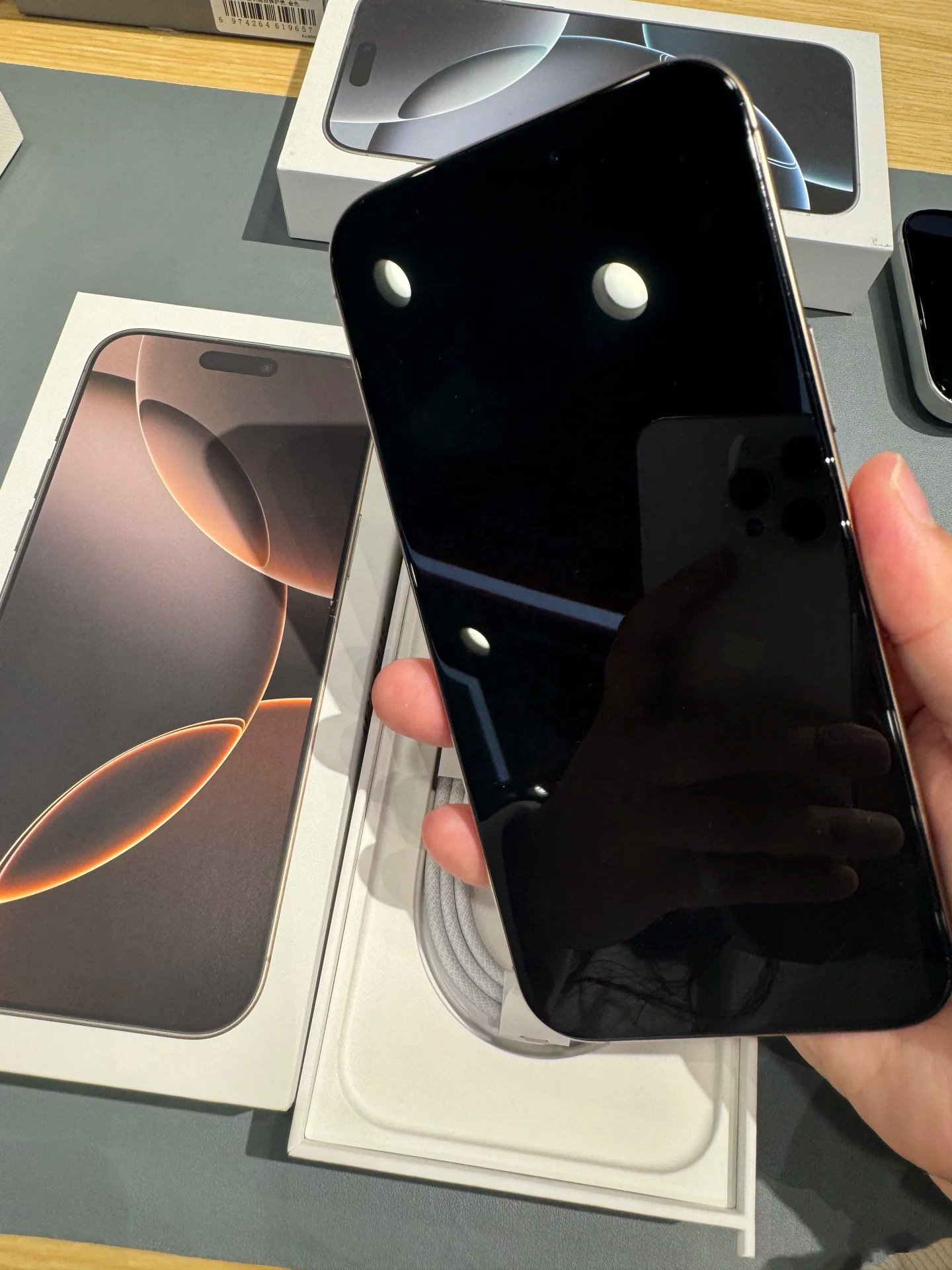 Hot Selling 16 Phone 16 Pro Max Clone IOS 8GB+512GB 6.7 Inch full Display Phone original Dual sim Have logo Mobile Cell Phone