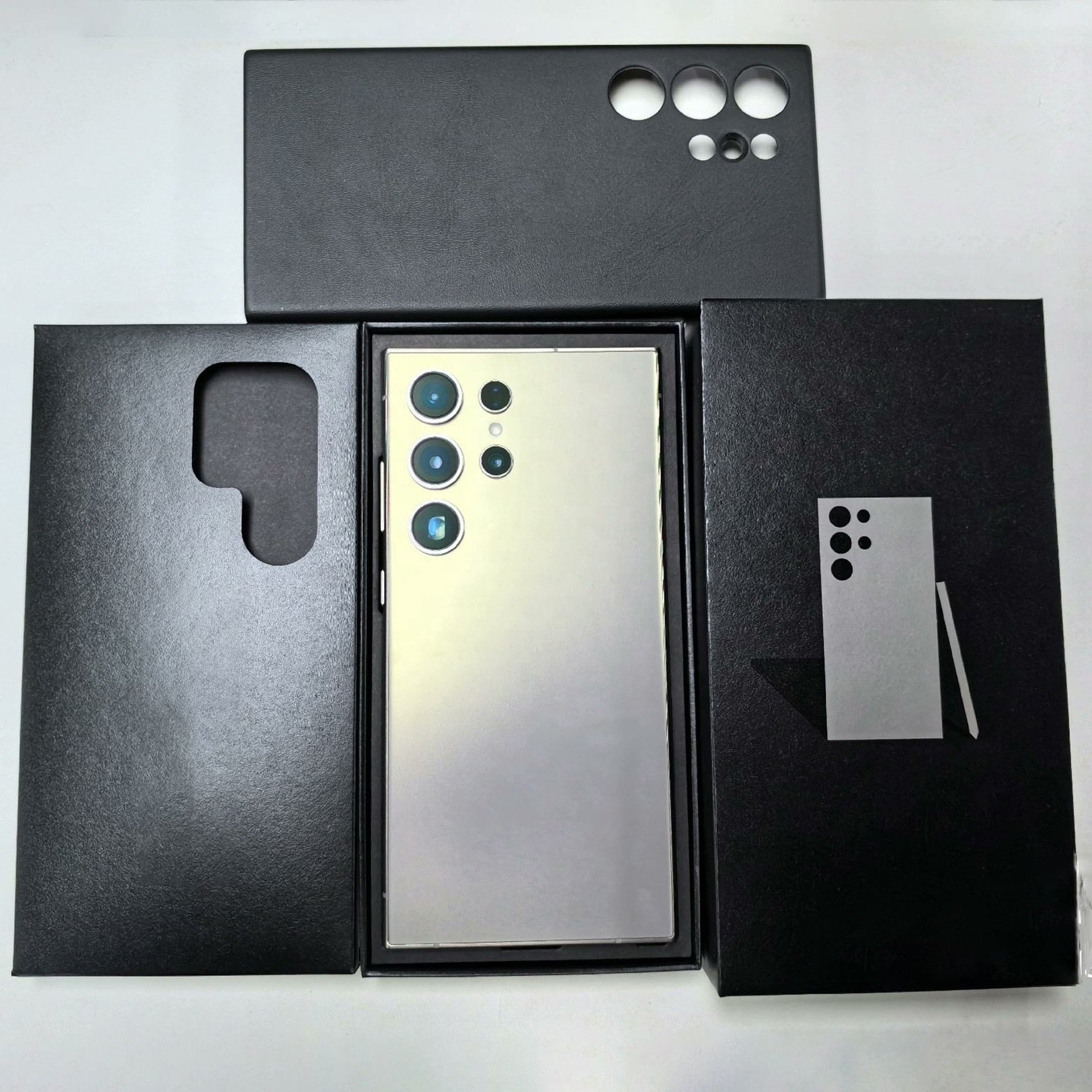 Hot selling 5G smartphone S24 Ultra telephone 7.3 inch android phones unlocked 16G+1TB cellphone mobile phones 4G 5G