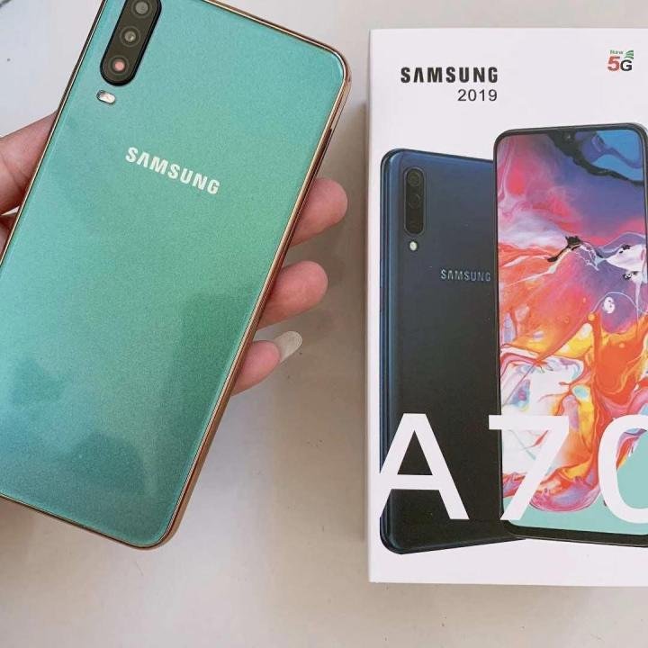 Product 99% New Wholesale Second Hand Cheapest Phone for Samsung A70 Fingerprint 5G Smartphone