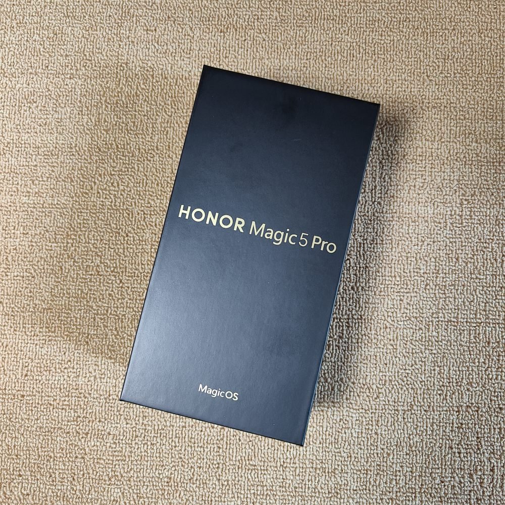 For HONOR magic 5 pro Global version original phone 6.81" 5100mAh Snapdragon 8 Gen 2 99% new 5G smartphone 66W Fast charging