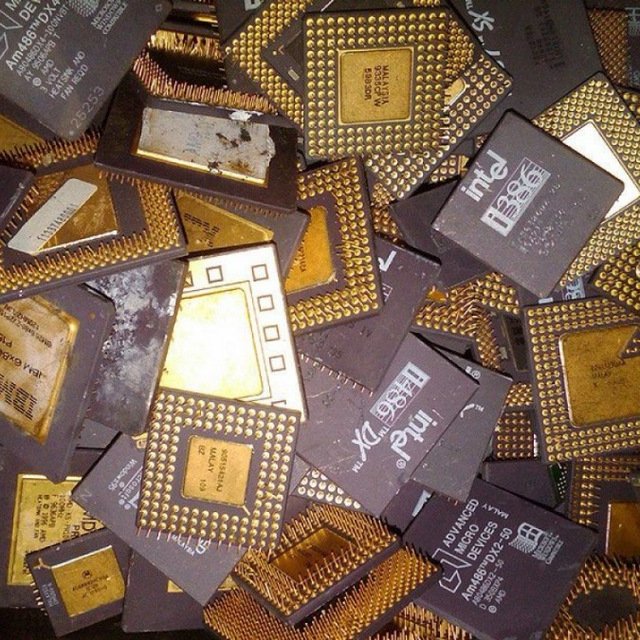 486 and 386 CPU Ceramic processors Scrap - CPU Ceramic Processor Scrap For Gold Recovery Low Price