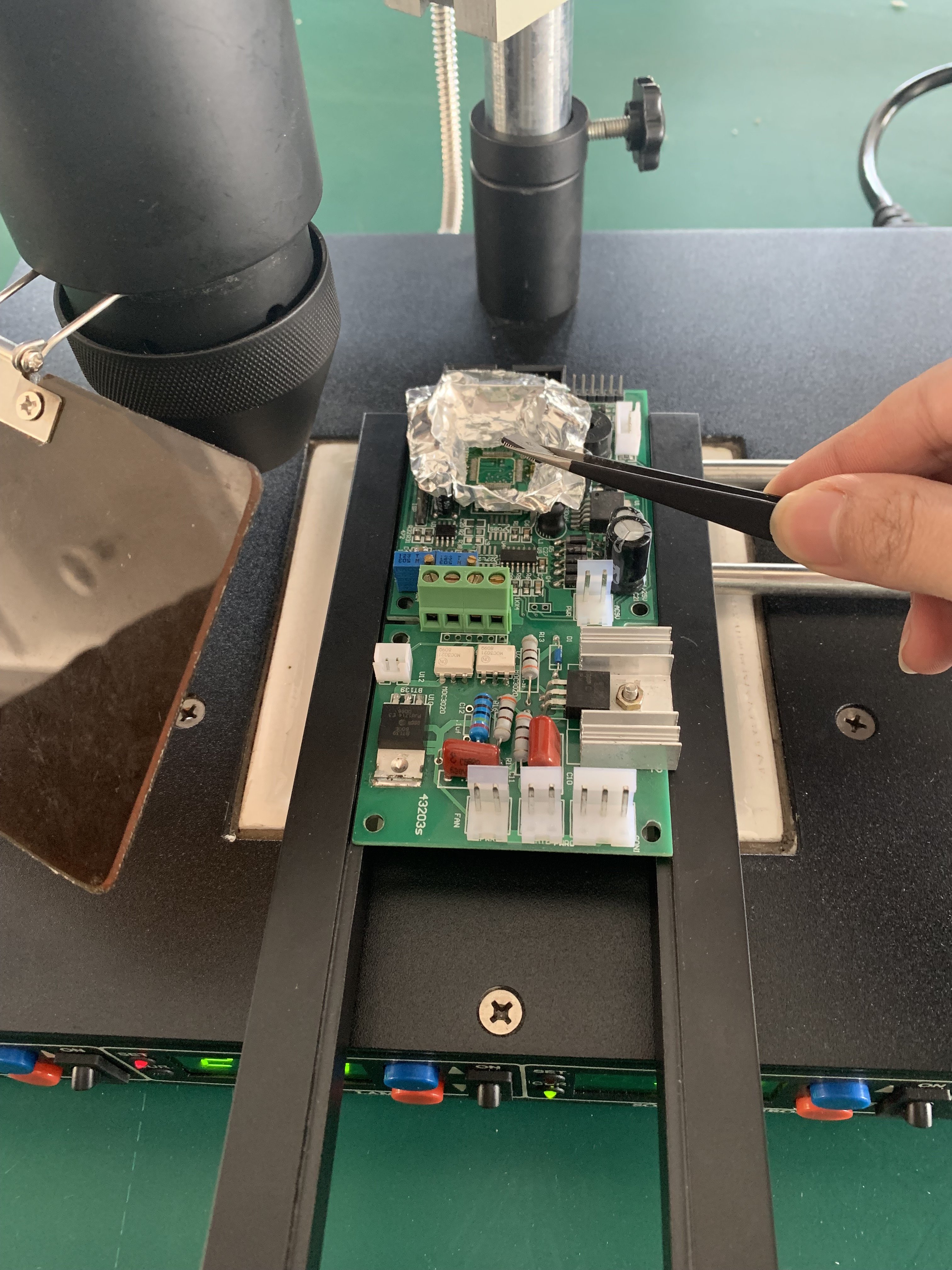 puhui BGA Rework Station T862++ , Mobile phone Repair Tool for electric components from PCB LED desoldering