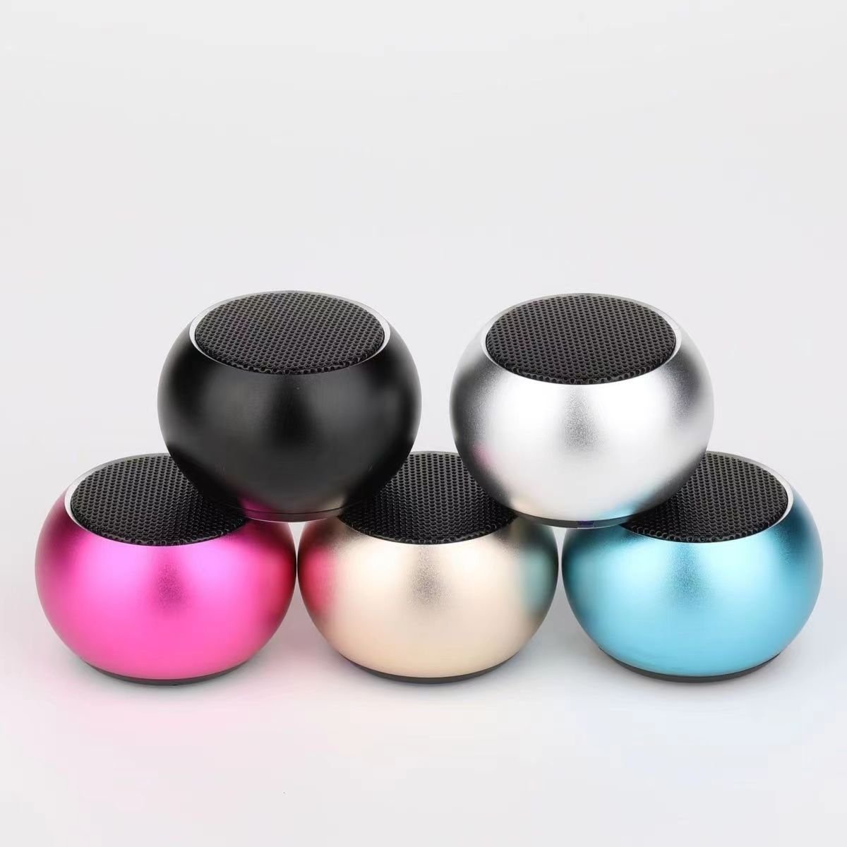 Colorful Music Box Small Mini Party Radio Wireless Mobile Phone Bt 5.0 Bluetooth Speaker Portable Speakers For Outdoor