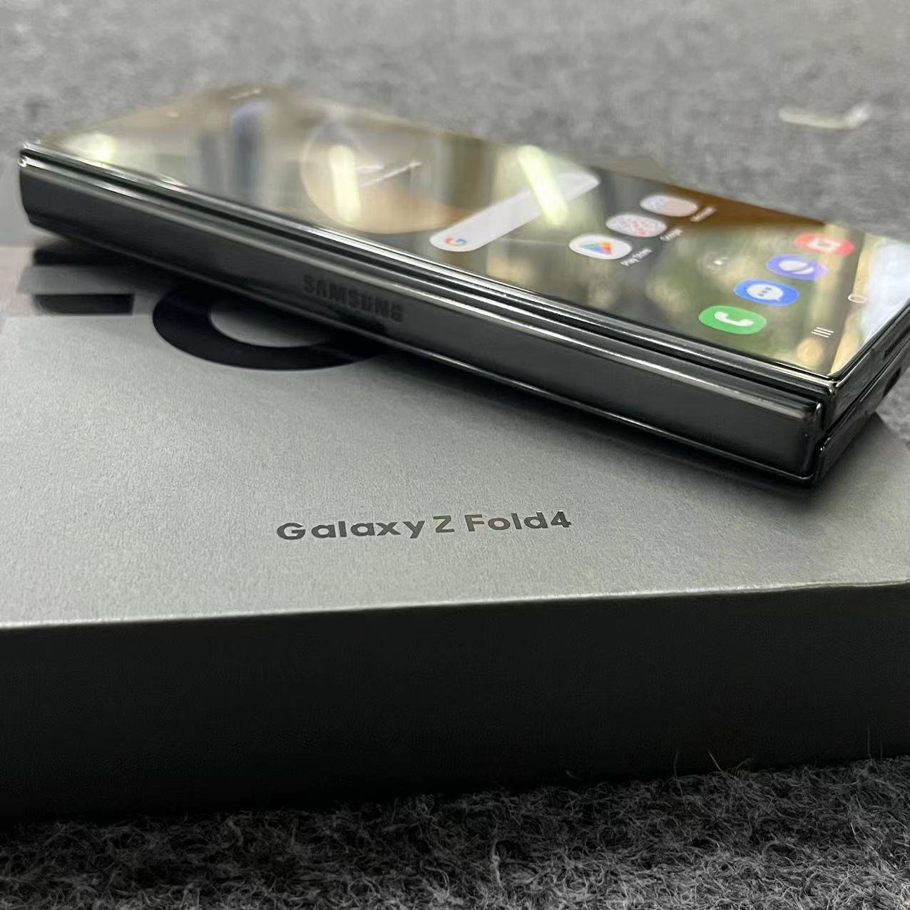 Wholesale Original unlocked phones Foldable for Galaxy ZFold4 256G 5G smartphone used mobile phone