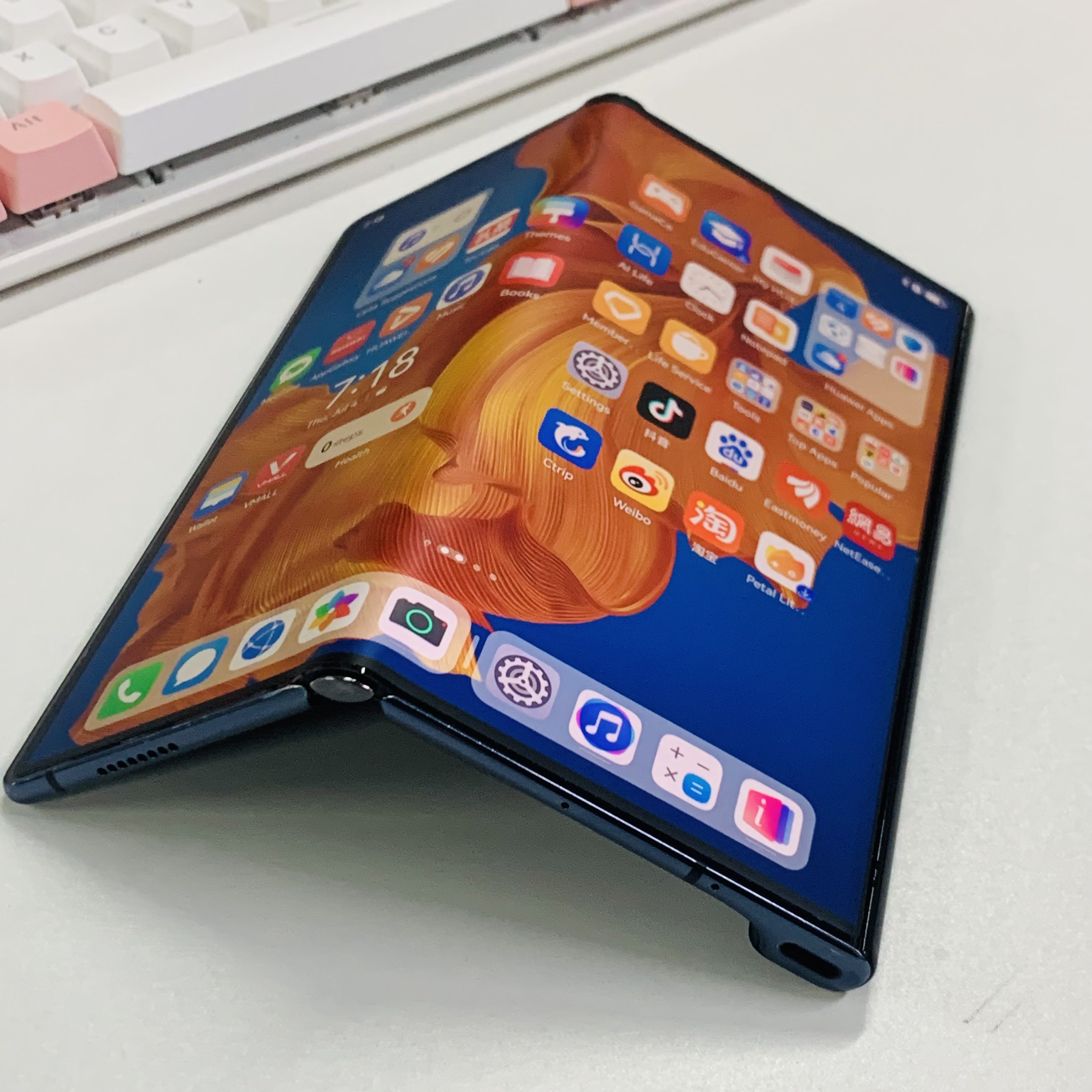 Wholesale global Original Hua-Wei Mate Xs 5G 512GB 8GB Foldable 5G smartphone used mobile phones Mate Xs 5G