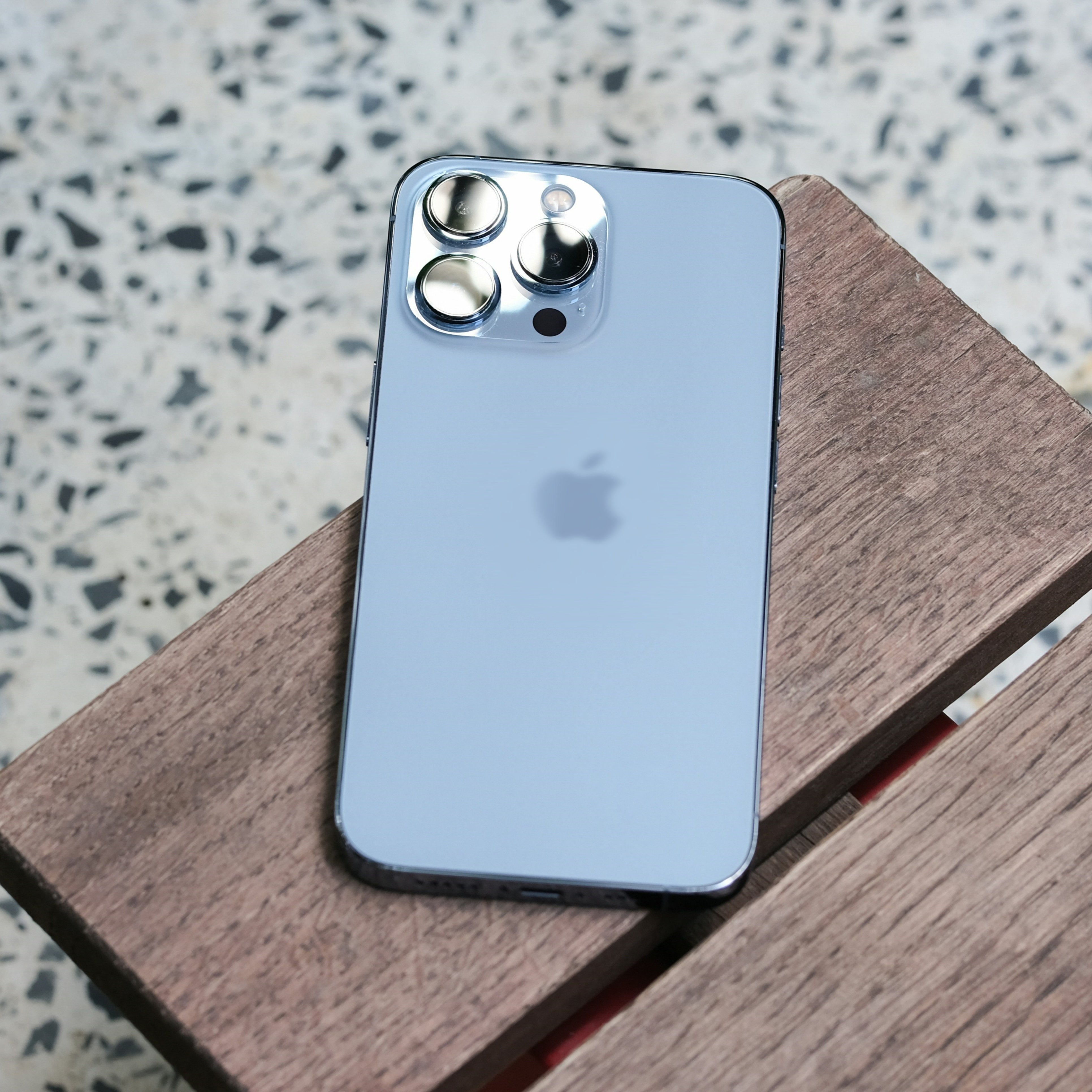 Used phone 13 Pro Smartphone Sale Featuring 5G Cellular 6GB RAM 12MP Front Camera Available Multiple Storage used mobile phone