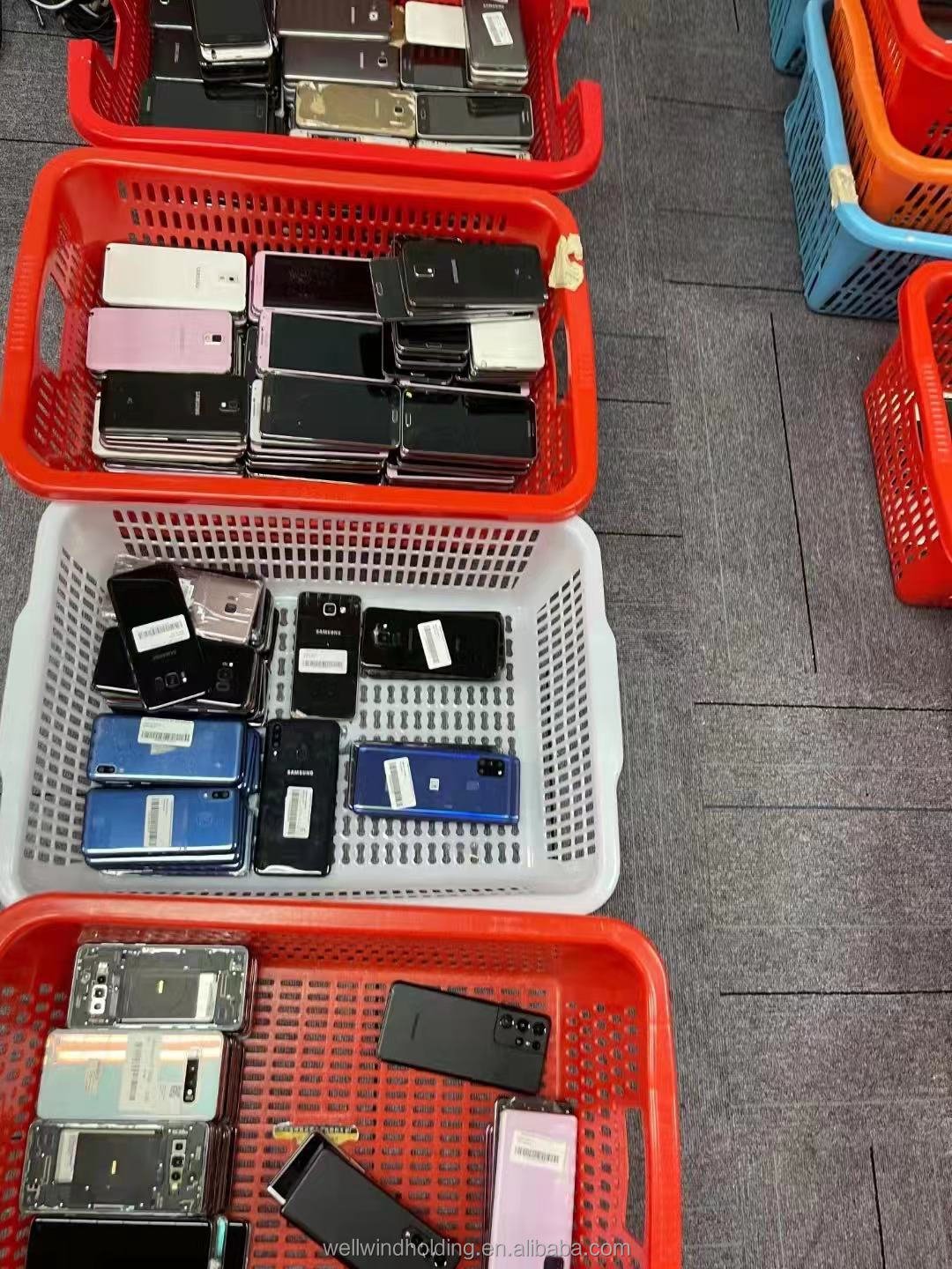 Wholesale 100% Original Used I Phone XS 64G/256G Hot Sale Unlocked Second Hand Mobile Phone Smartphones For Iphone XS