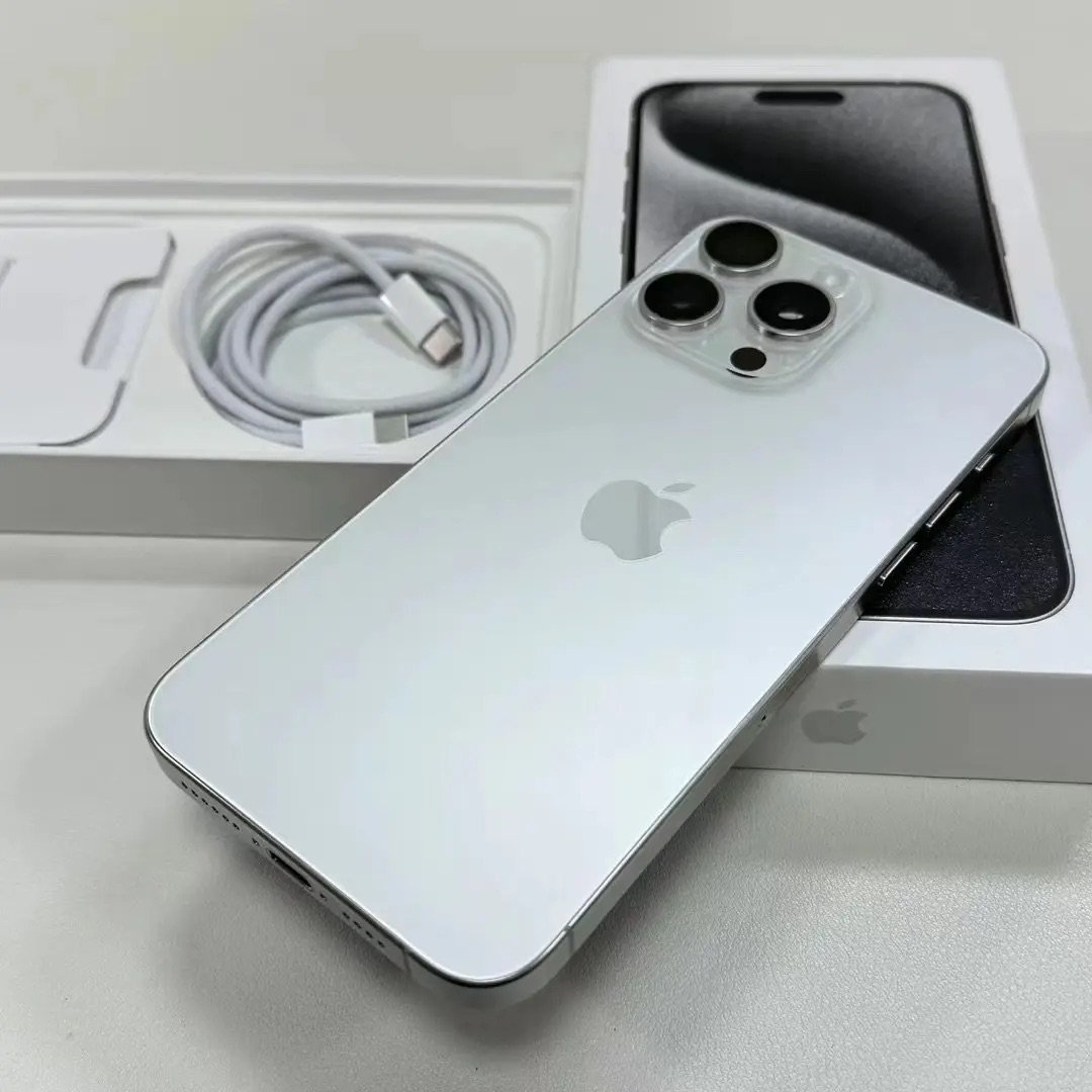 Wholesale price original for Phone 15 Pro max All models are almost 99% new used phone 15 pro max used phone