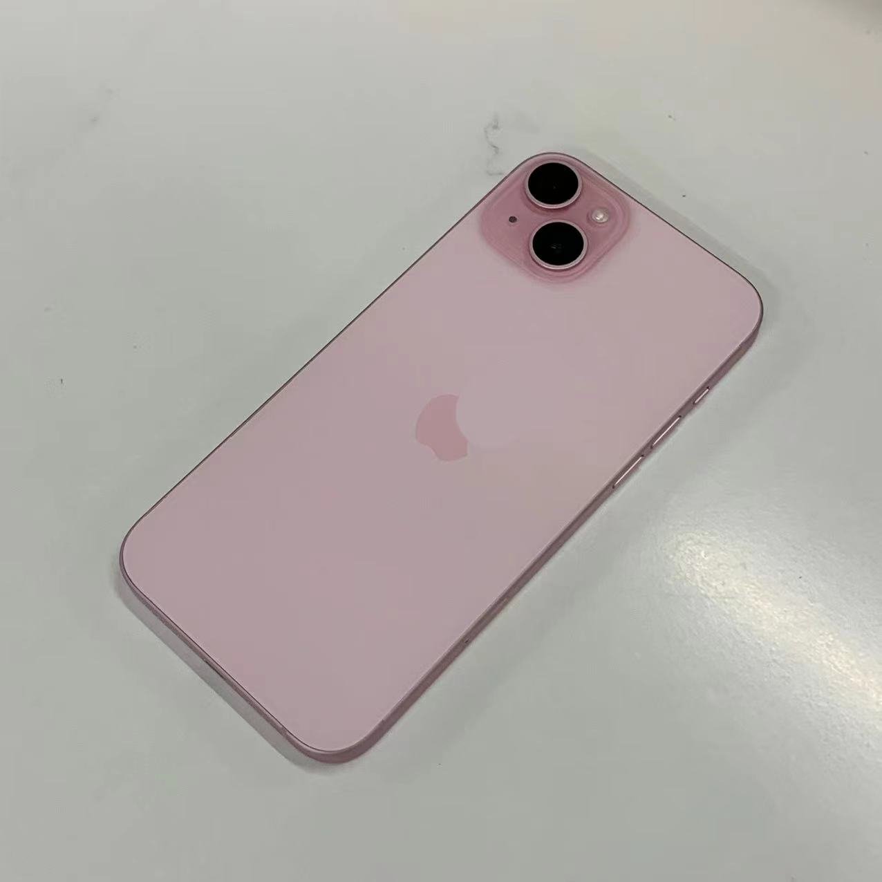 Wholesale high-quality used original cell phone unlocked pink 15 plus 5g smartphone used mobile phone