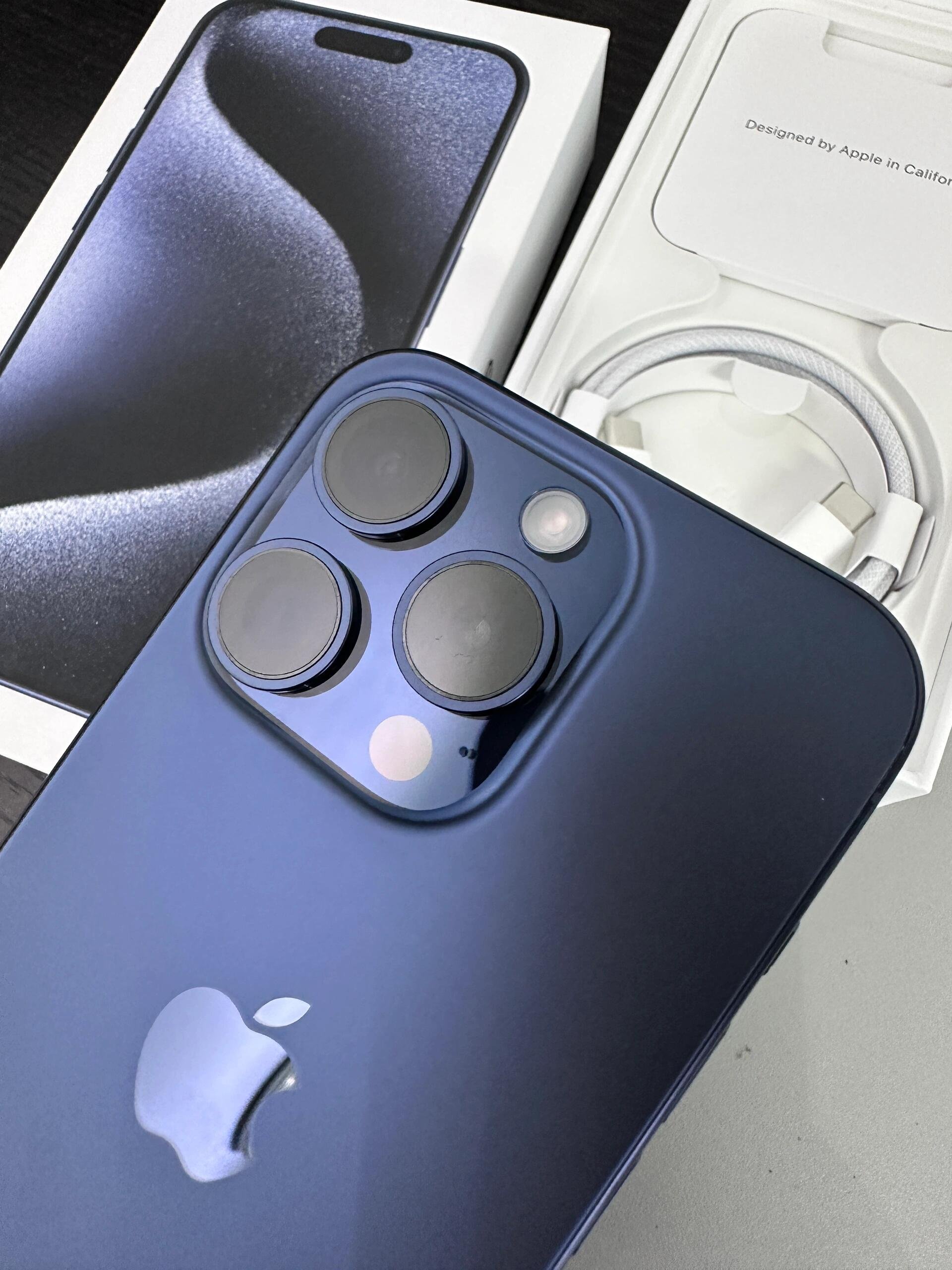 Wholesale price original for Phone 15 Pro 15 Pro max 14 Pro max All models are almost brand new 99% new
